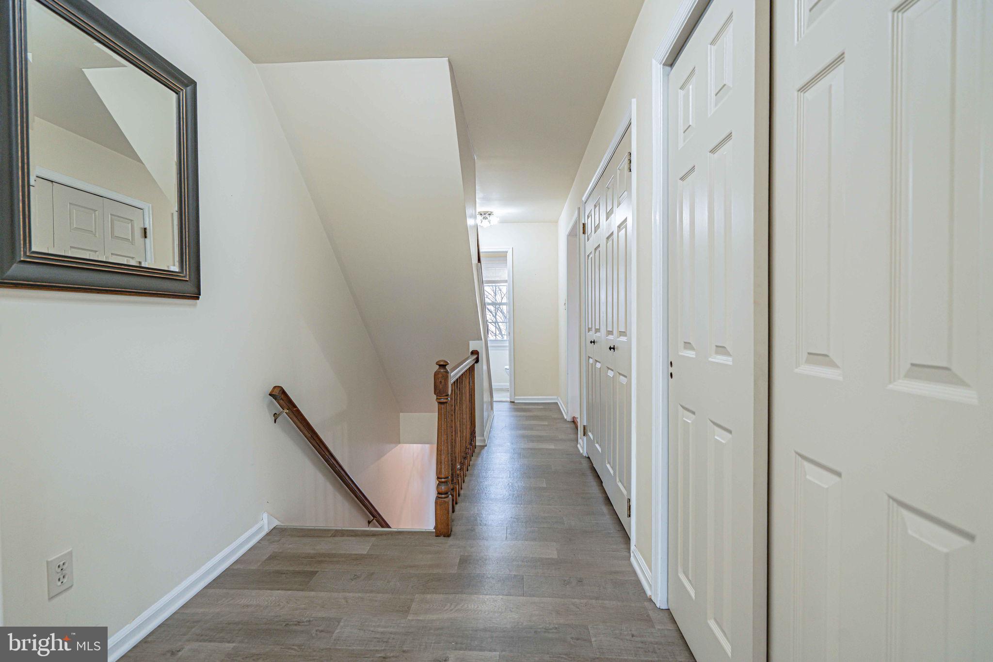 CLEARVIEW MANOR - Residential