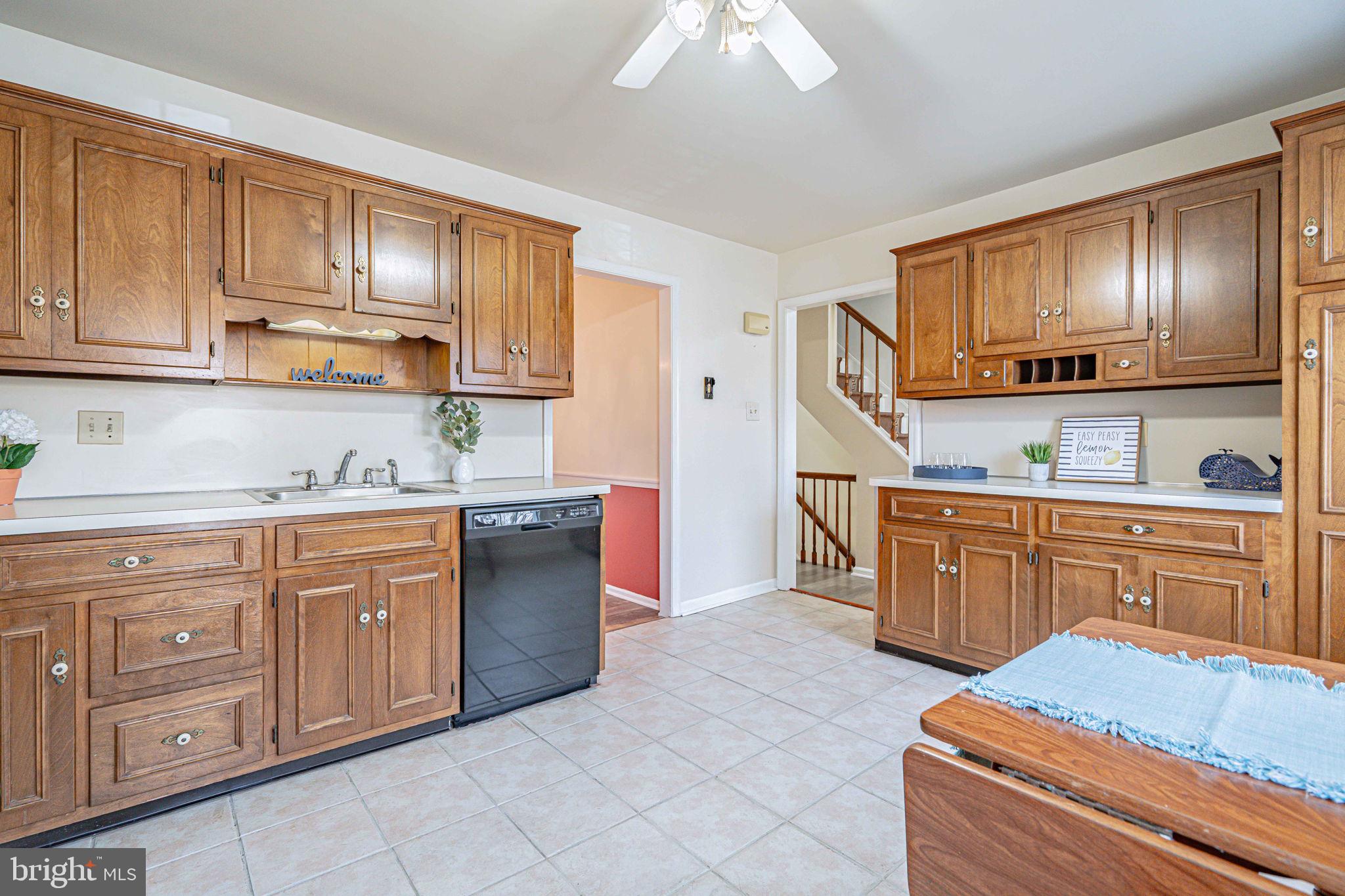 CLEARVIEW MANOR - Residential