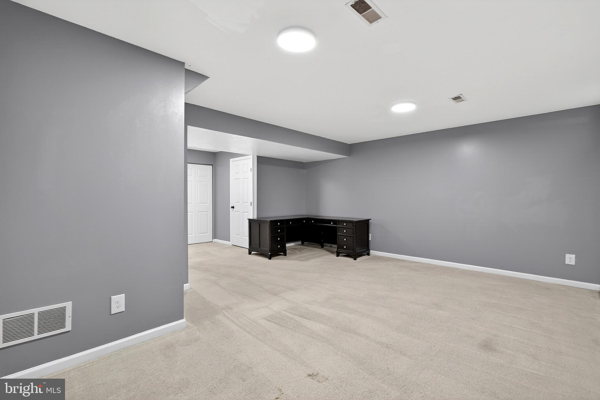 BARRETT RUN - Residential