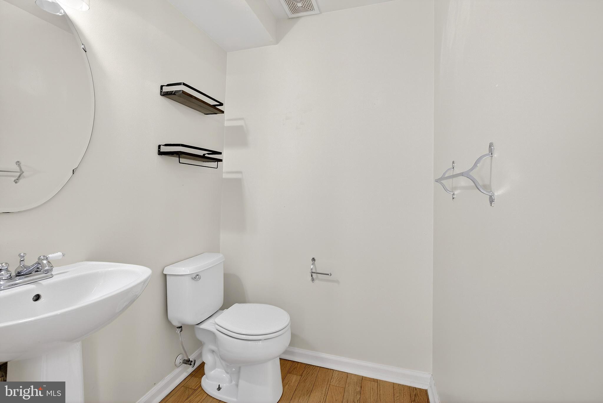 BARRETT RUN - Residential