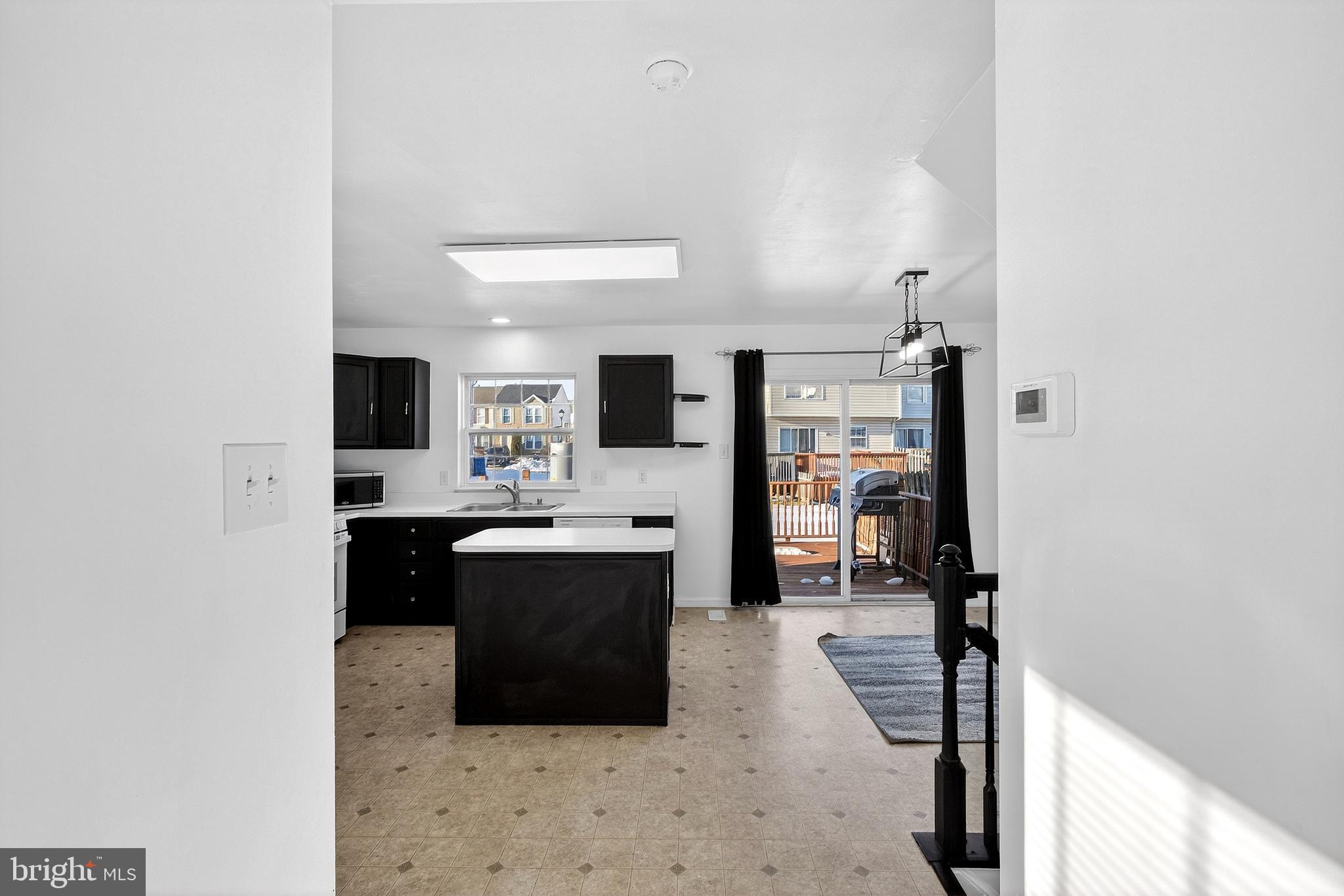 BARRETT RUN - Residential