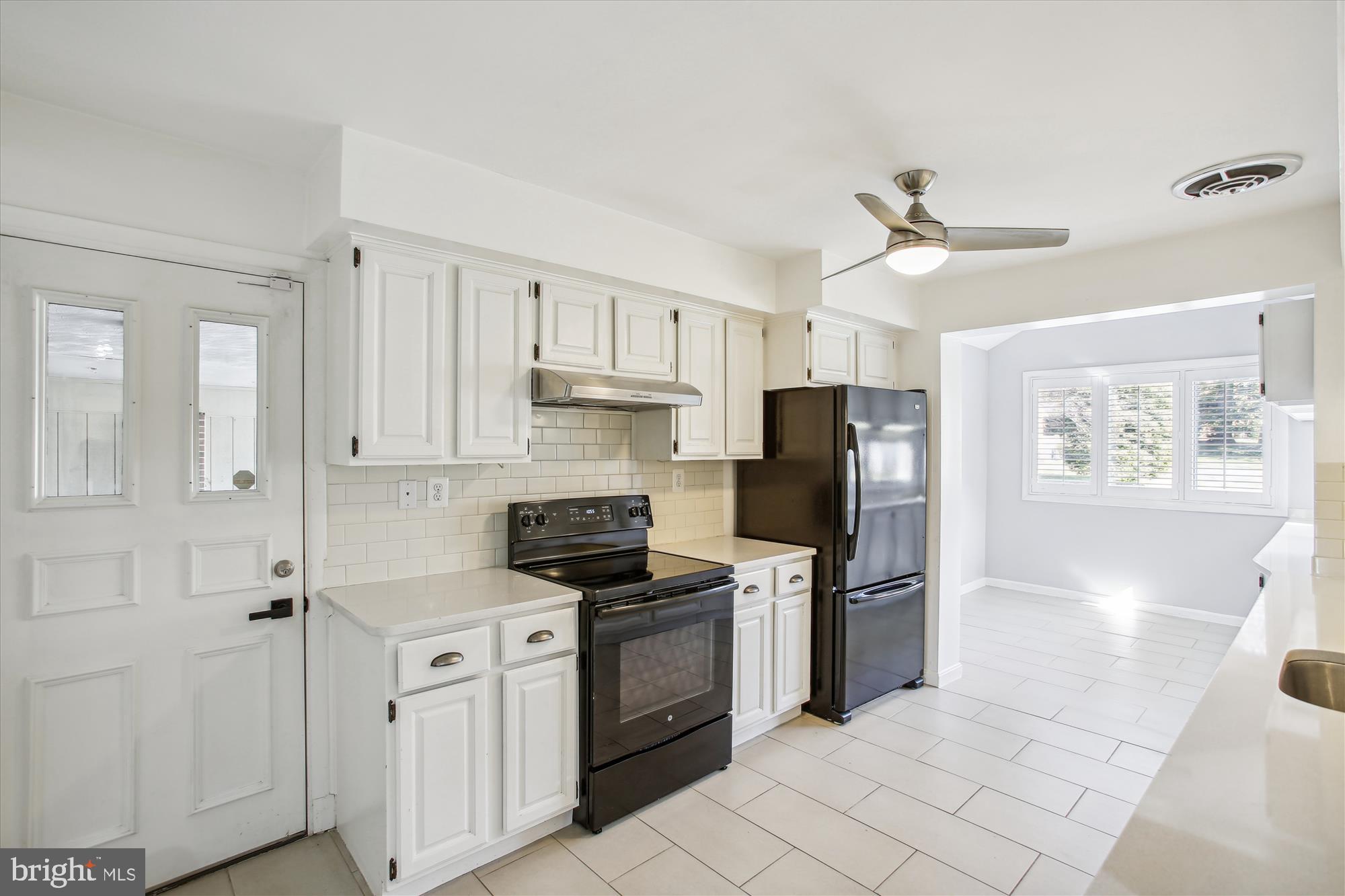 WESTWOOD PARK - Residential Lease