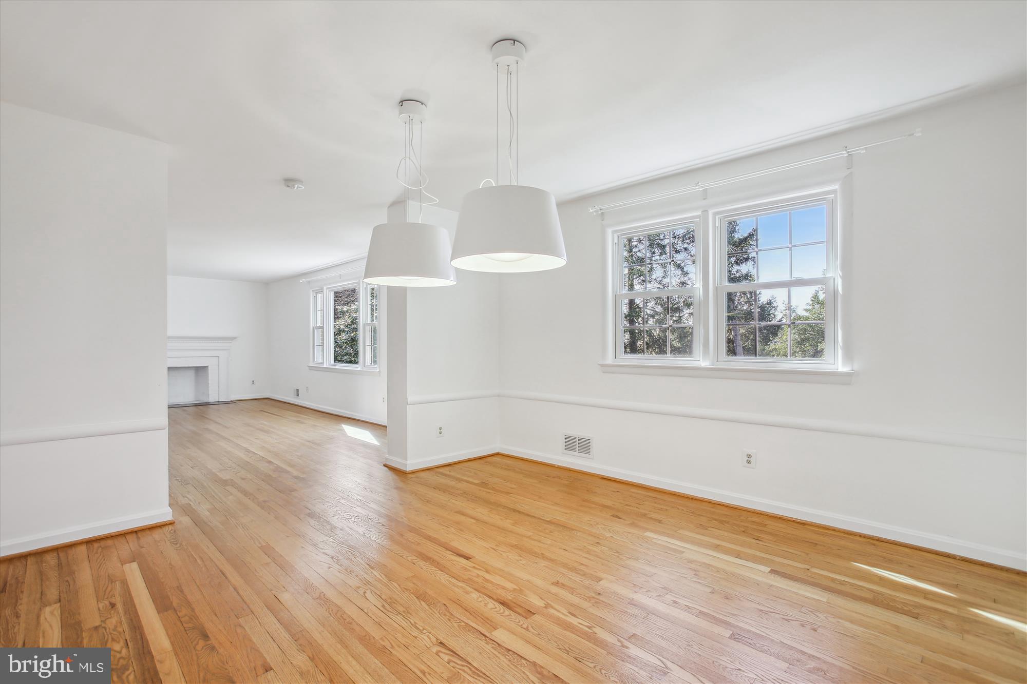 WESTWOOD PARK - Residential Lease