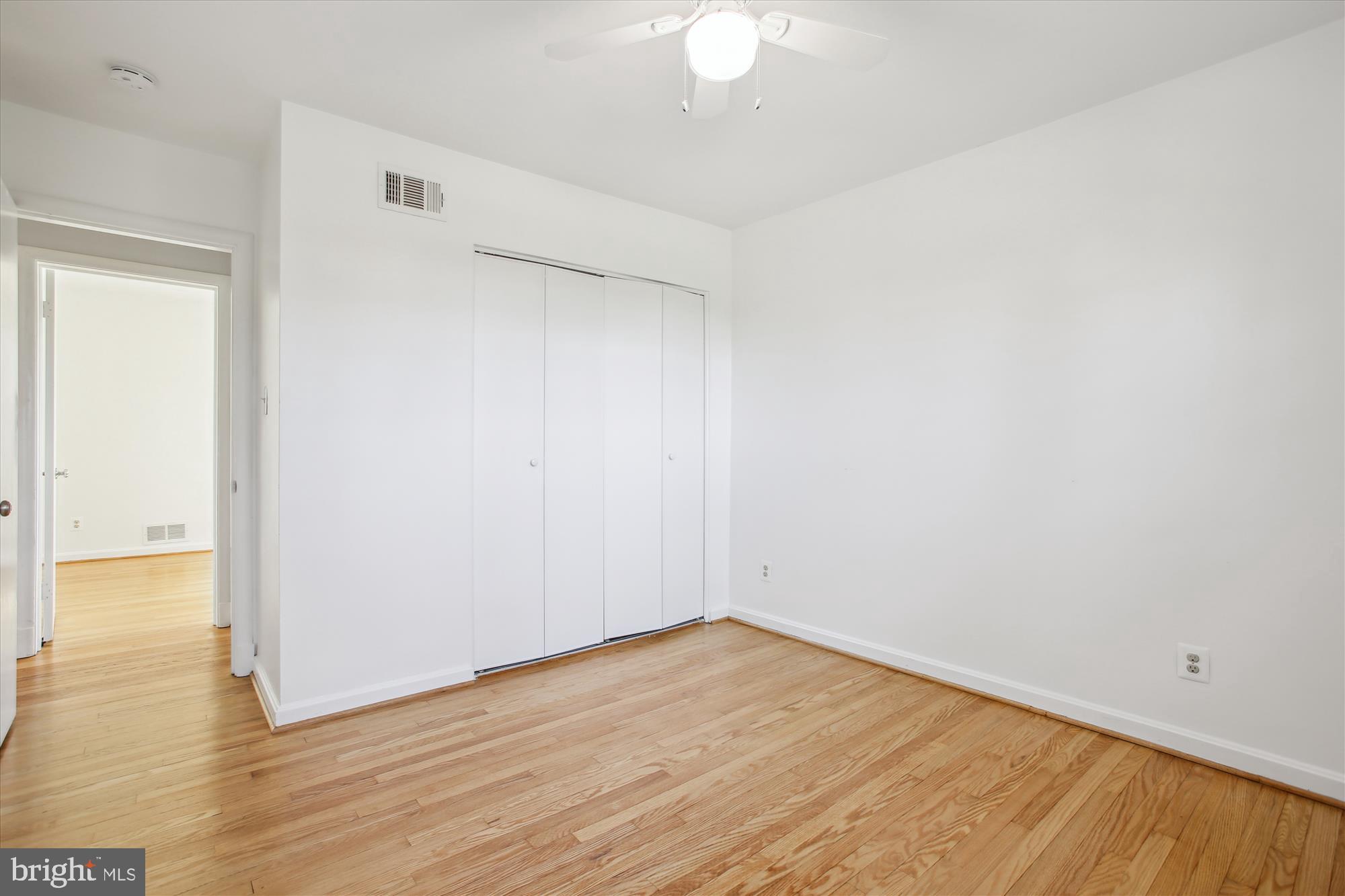 WESTWOOD PARK - Residential Lease