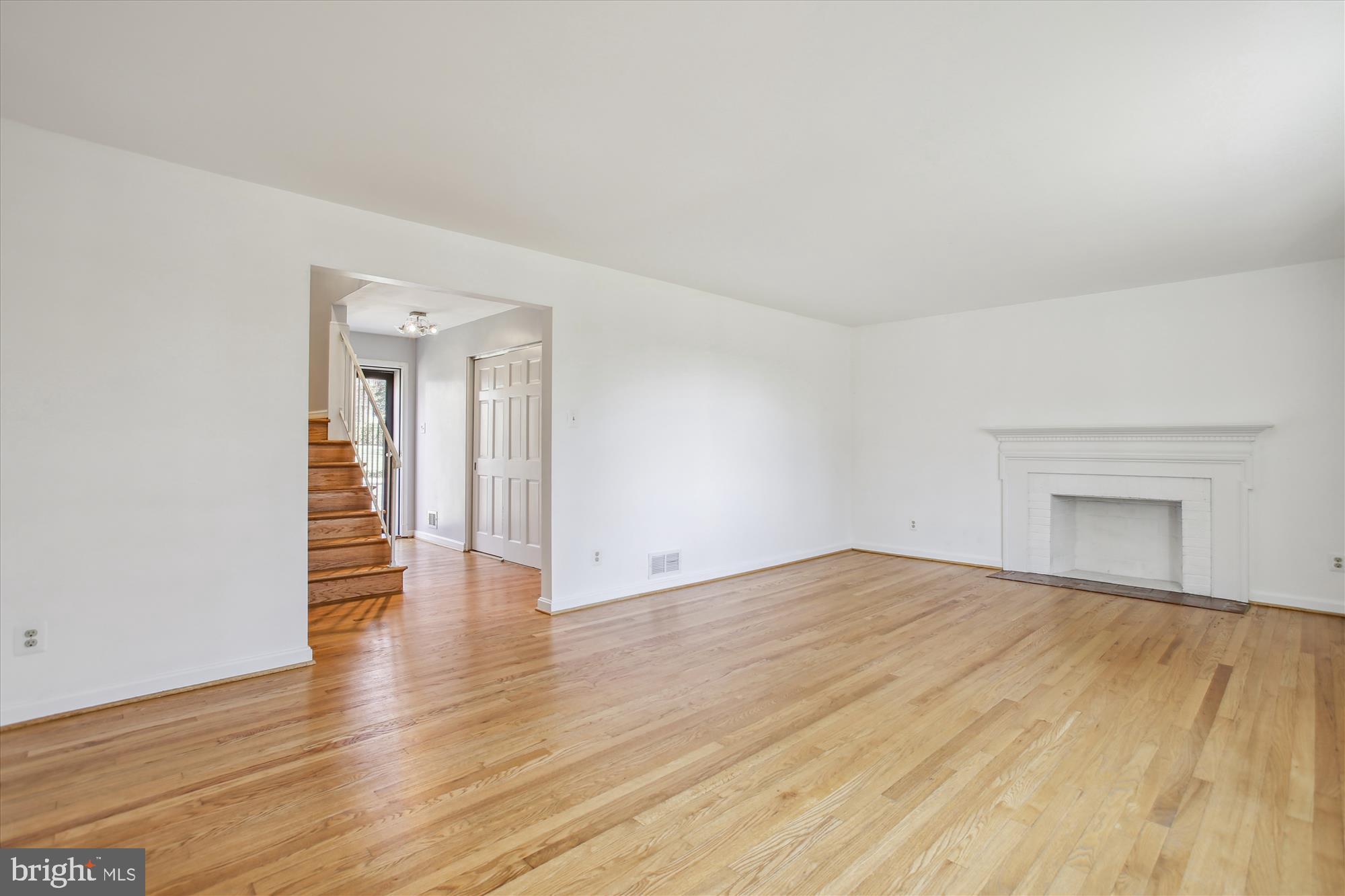 WESTWOOD PARK - Residential Lease