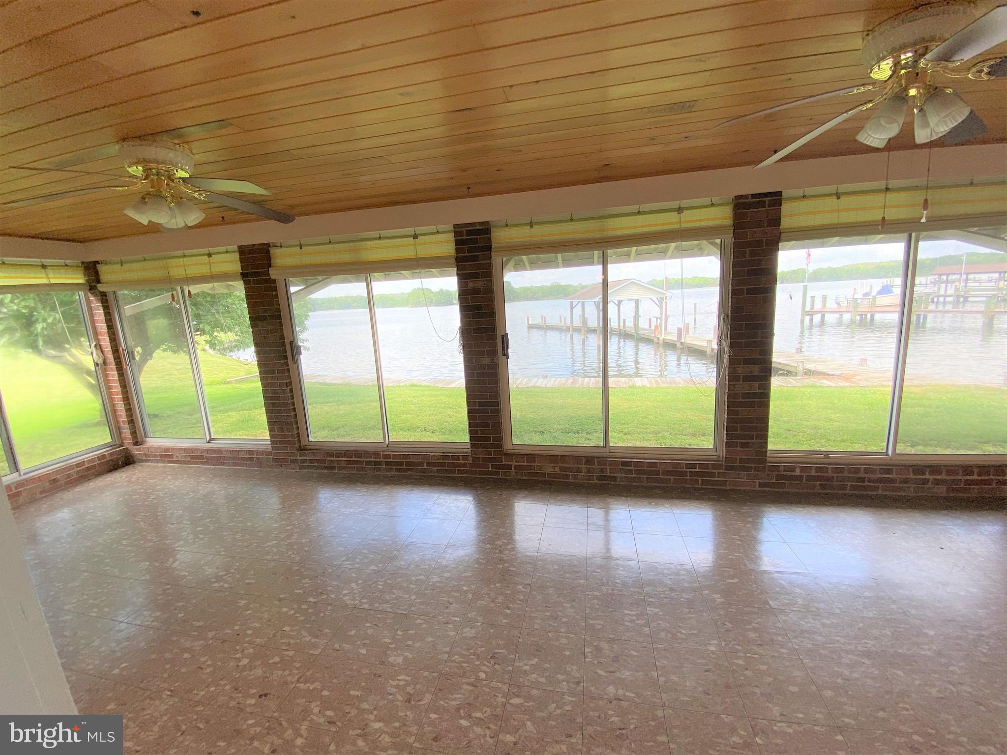 CABBAGE ALLEY - Residential