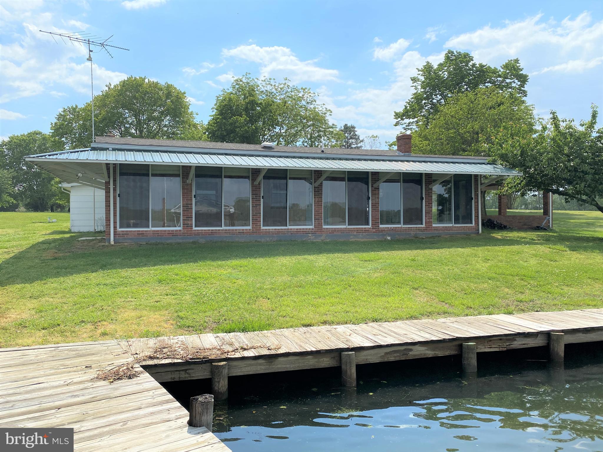 CABBAGE ALLEY - Residential