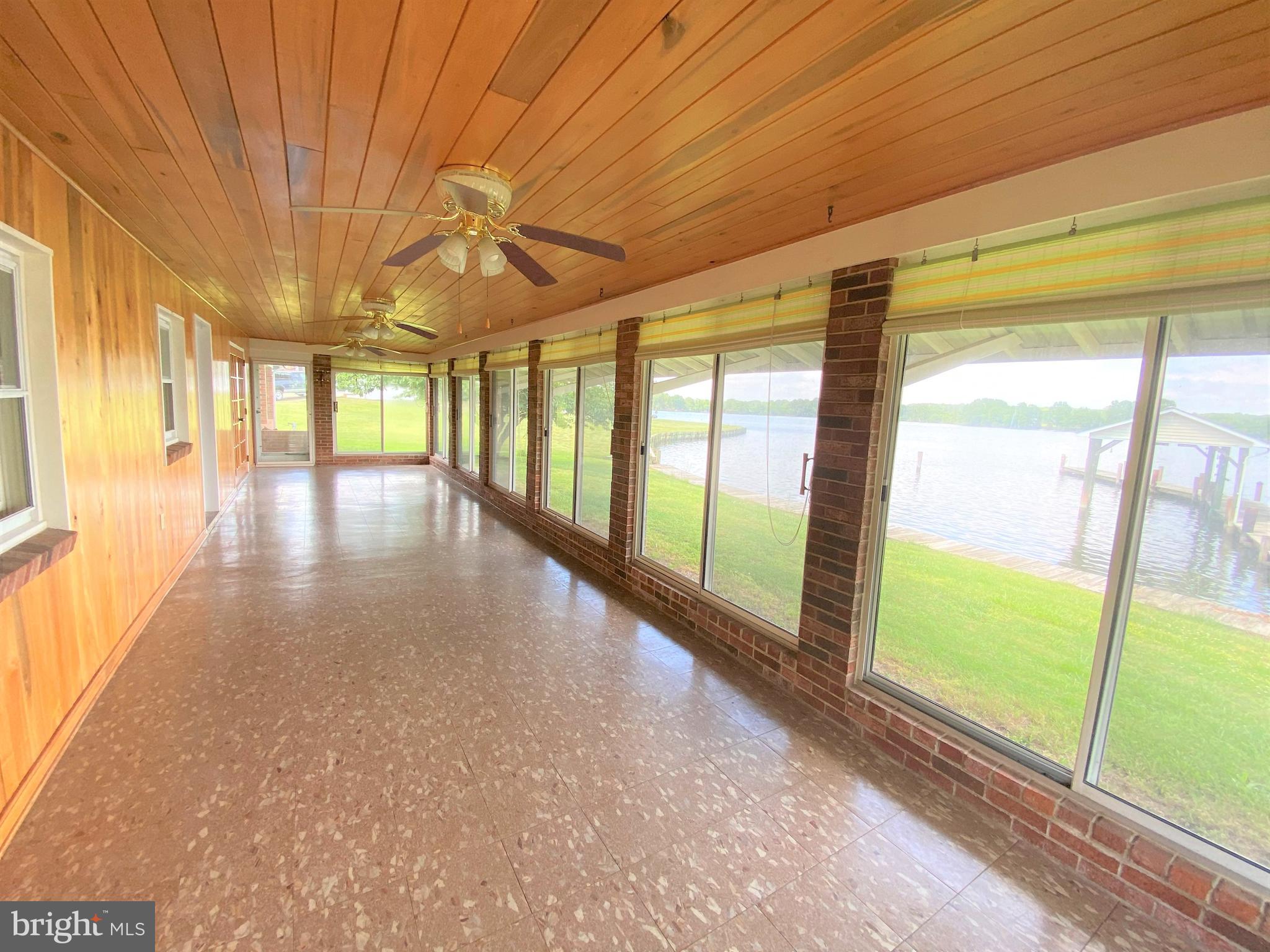 CABBAGE ALLEY - Residential