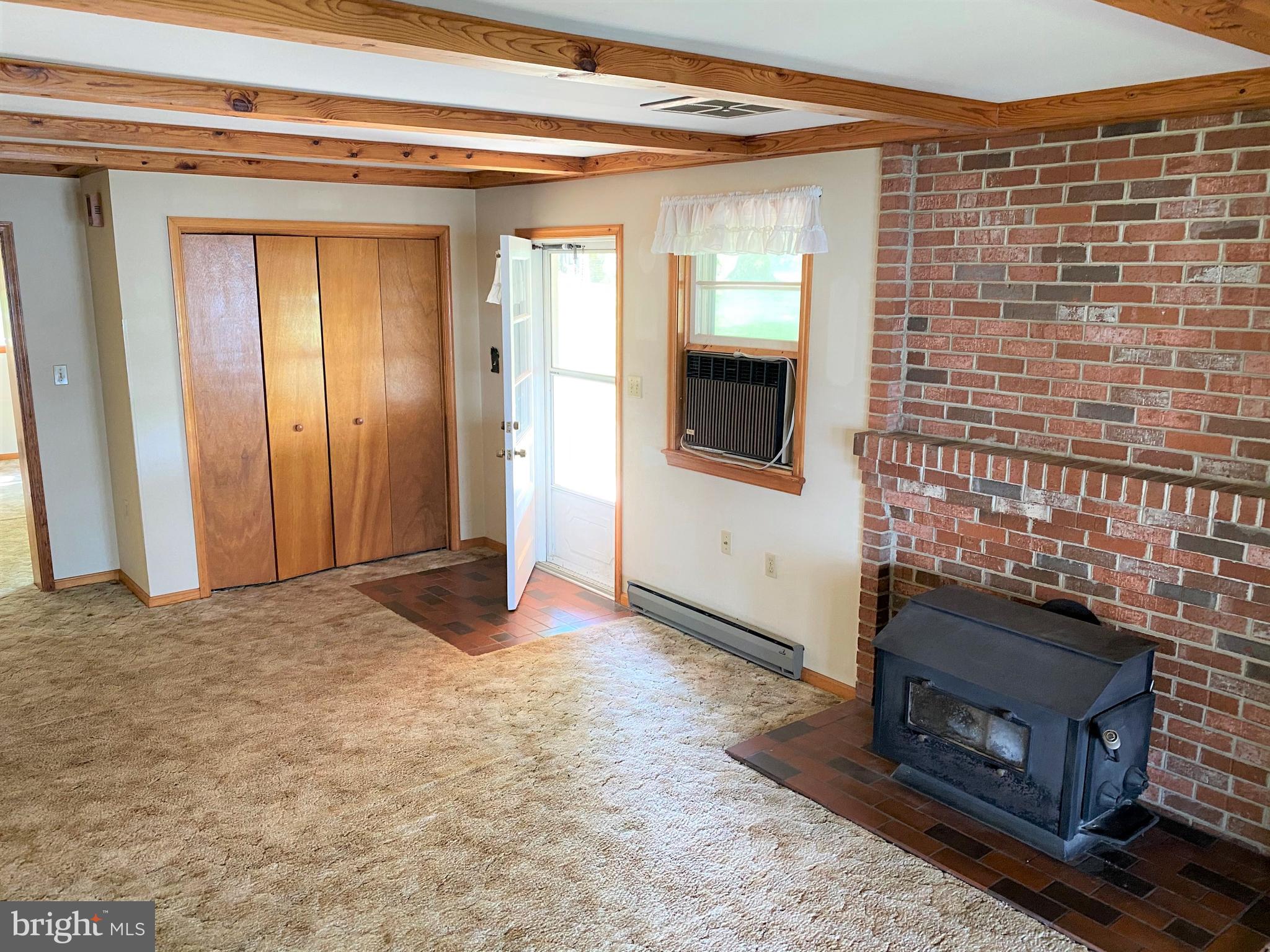 CABBAGE ALLEY - Residential