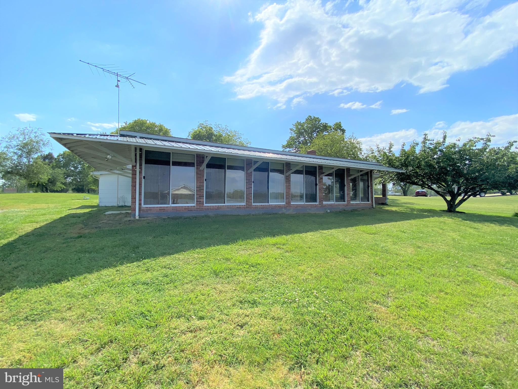 CABBAGE ALLEY - Residential