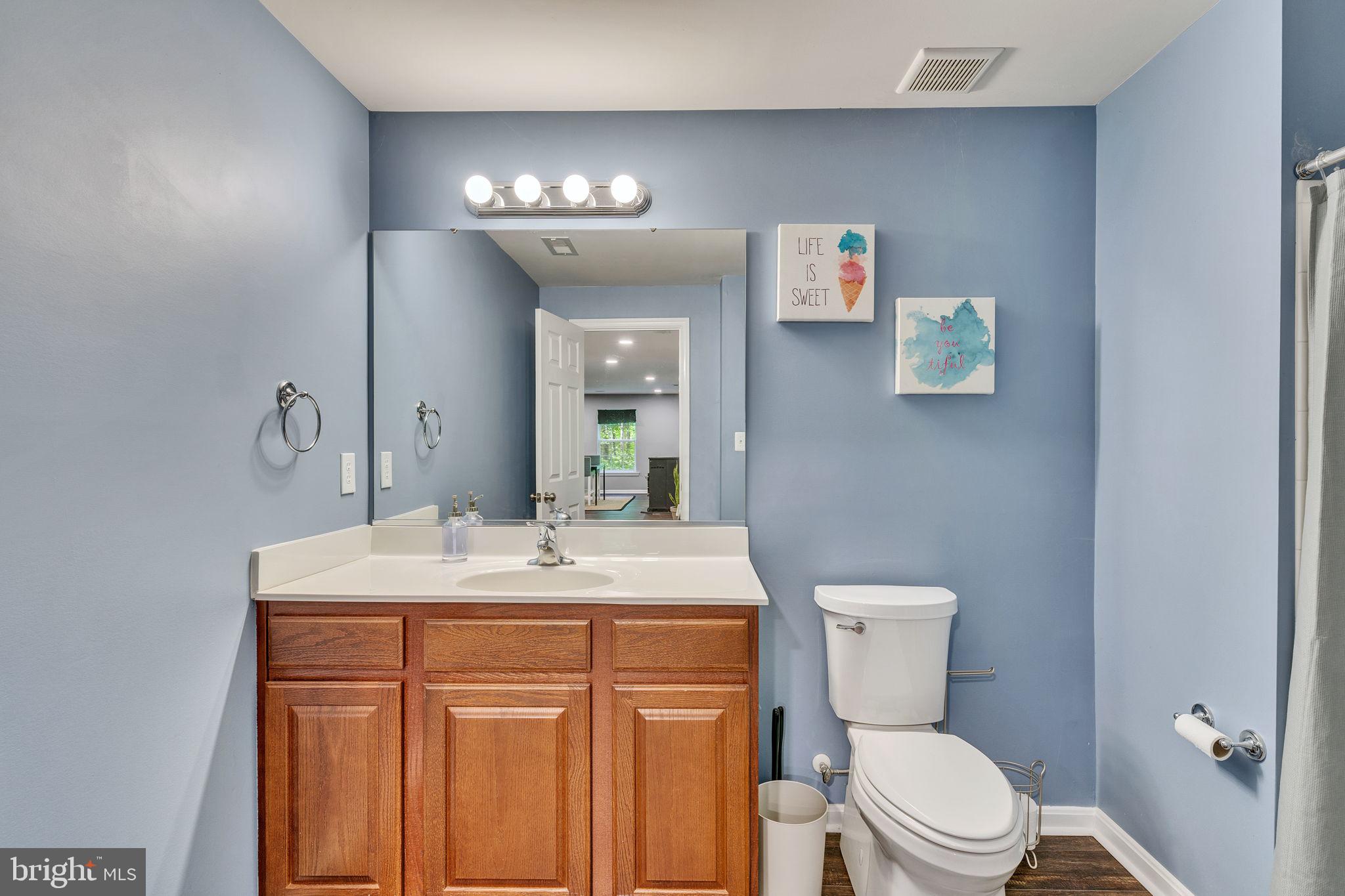 HOLBROOK ESTATES - Residential