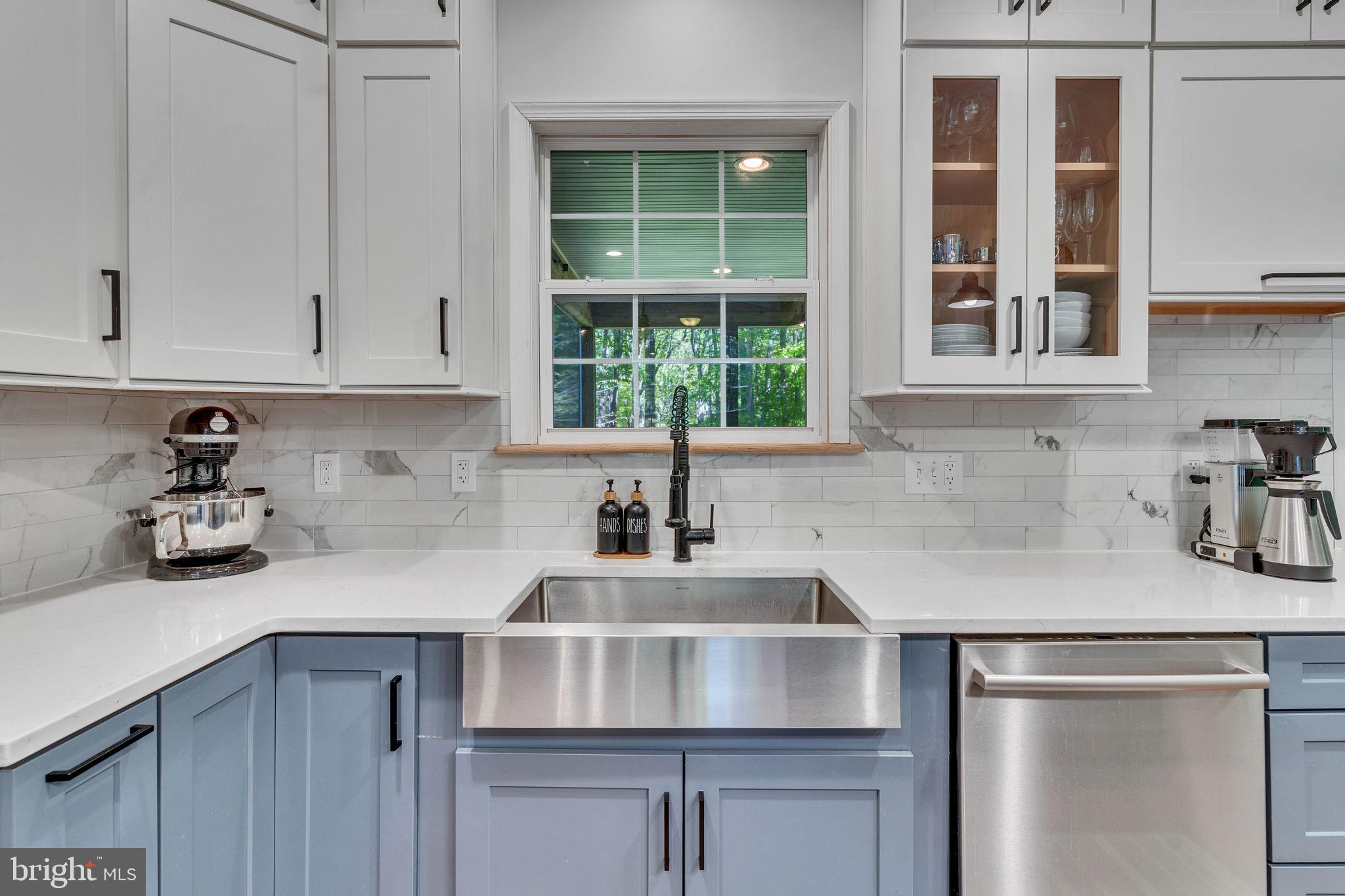 HOLBROOK ESTATES - Residential