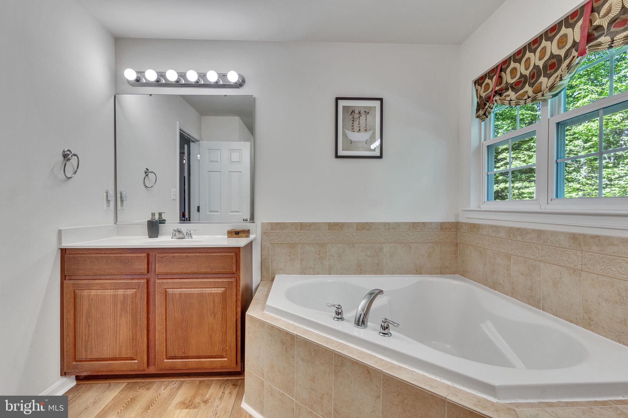 HOLBROOK ESTATES - Residential