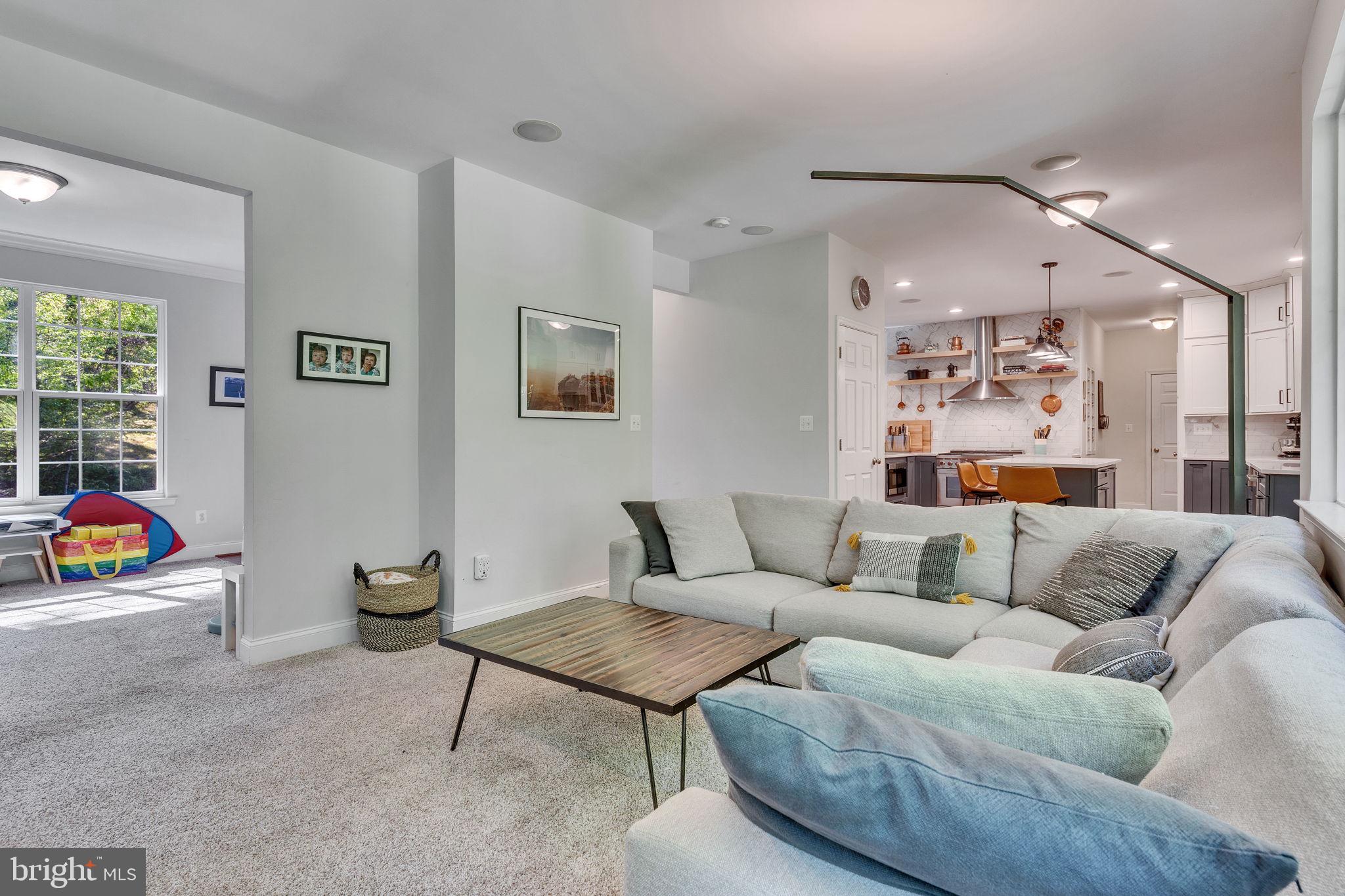 HOLBROOK ESTATES - Residential