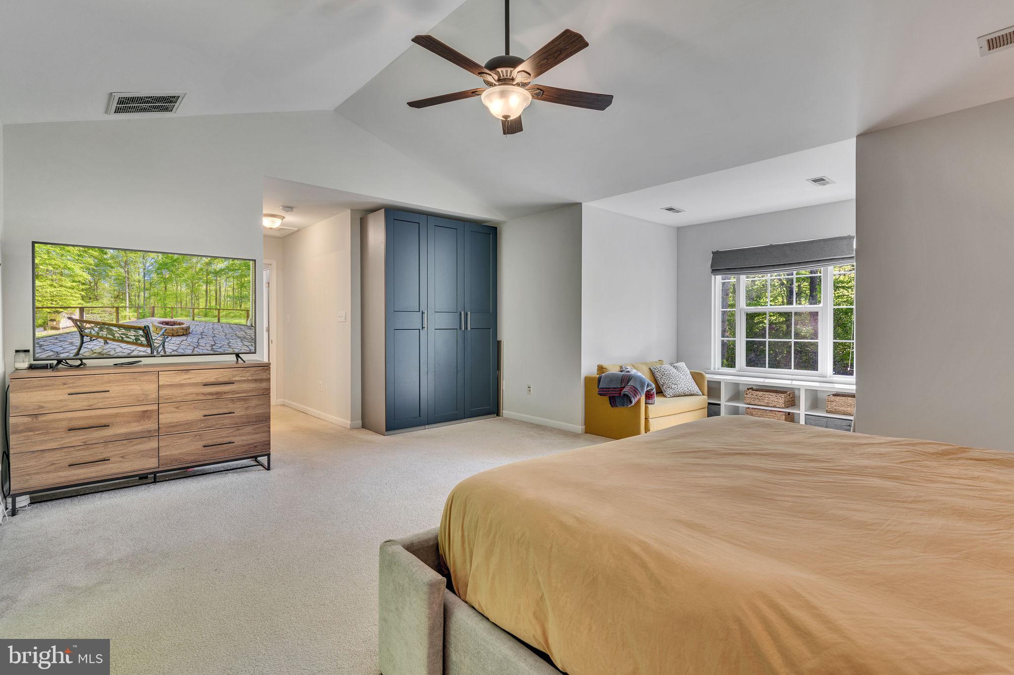 HOLBROOK ESTATES - Residential