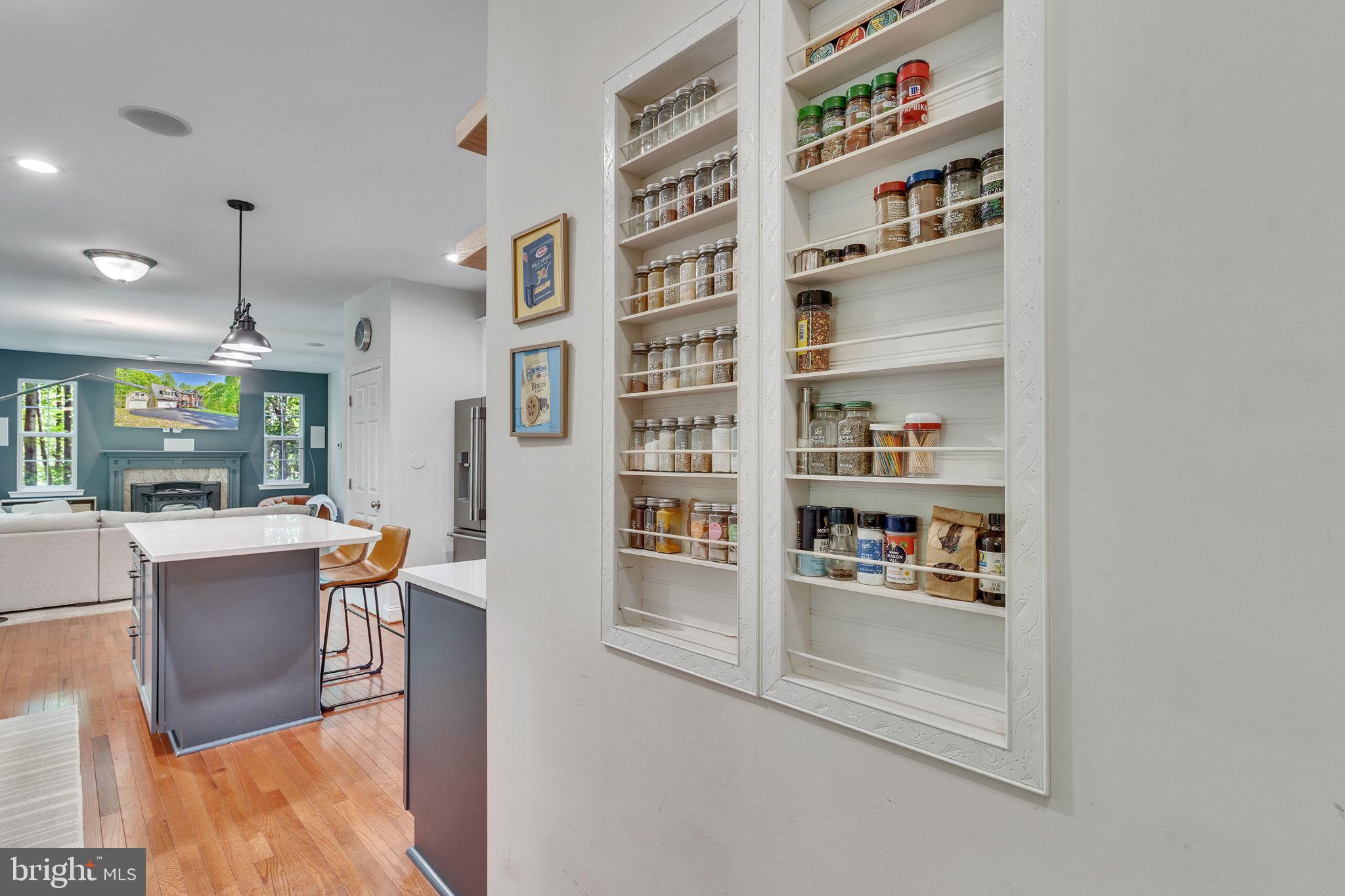 HOLBROOK ESTATES - Residential