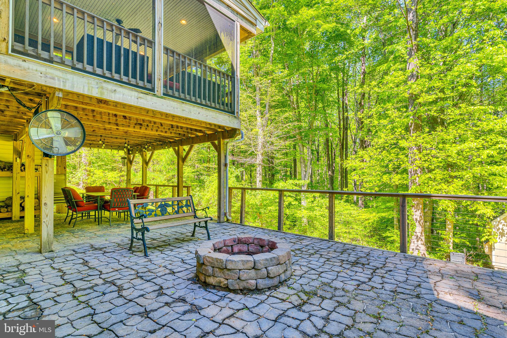 HOLBROOK ESTATES - Residential