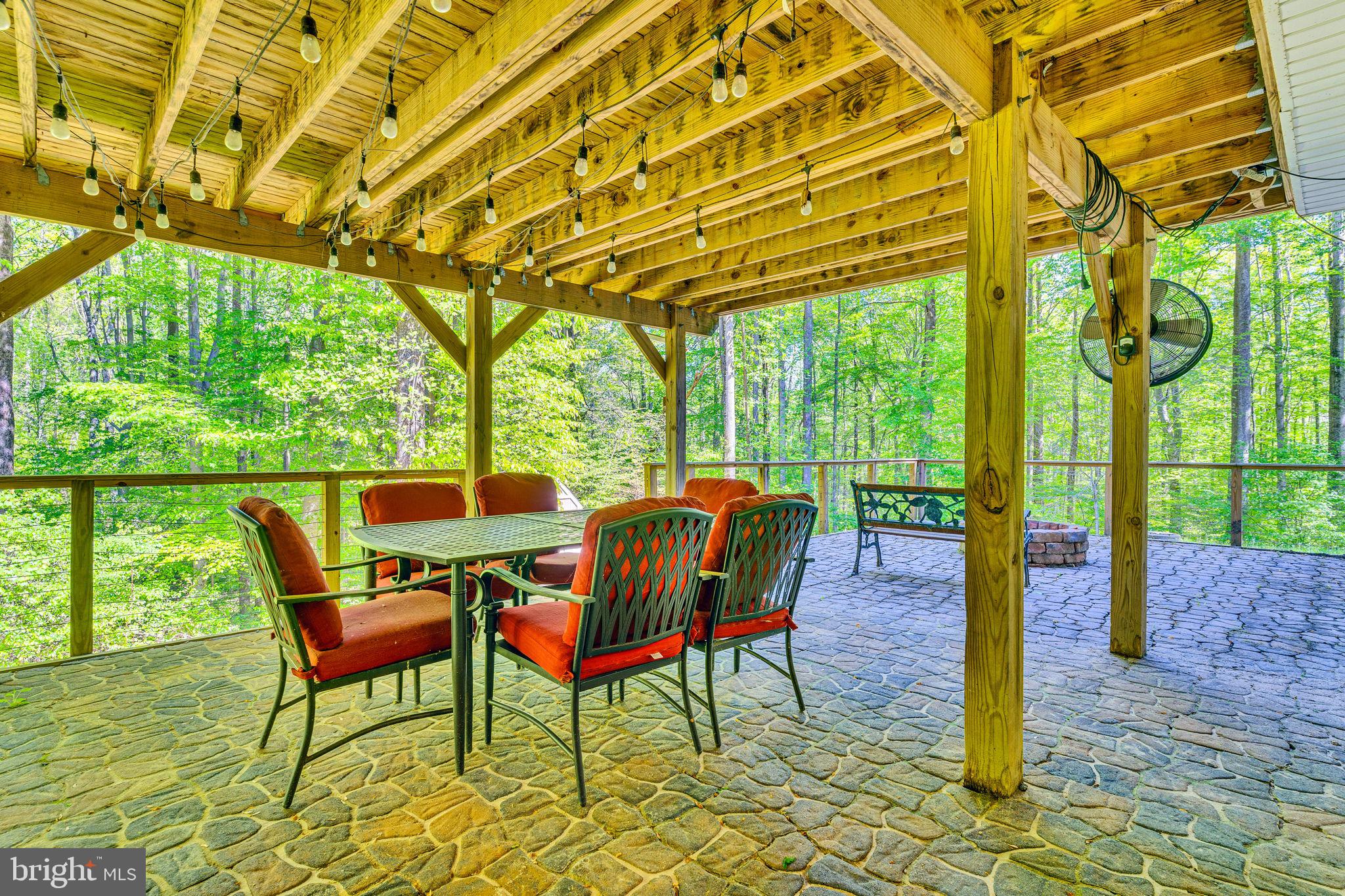 HOLBROOK ESTATES - Residential