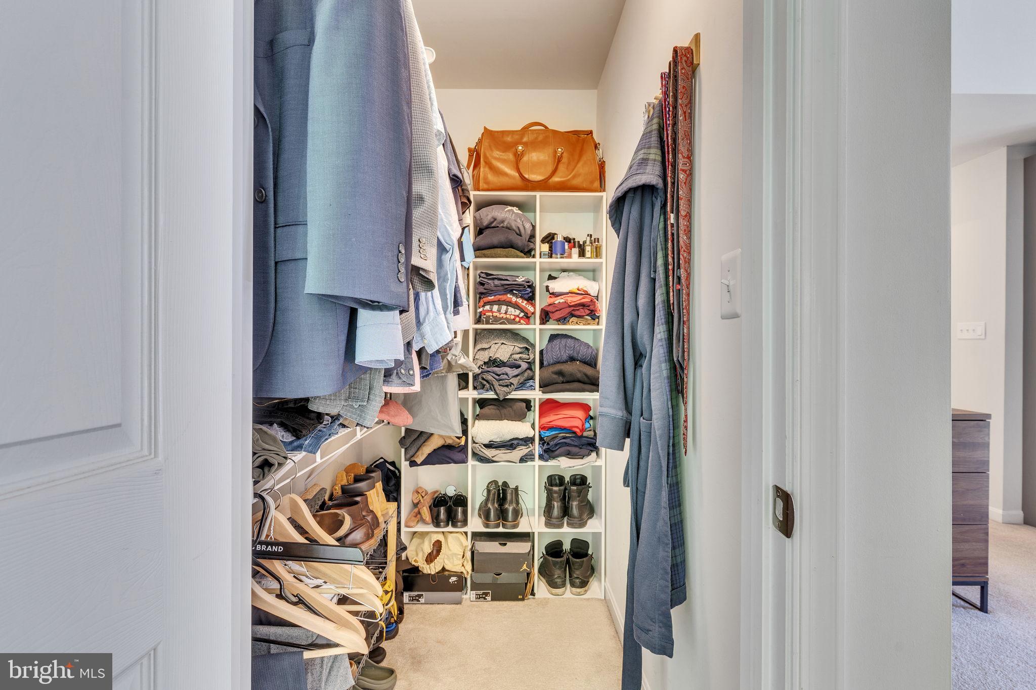 HOLBROOK ESTATES - Residential