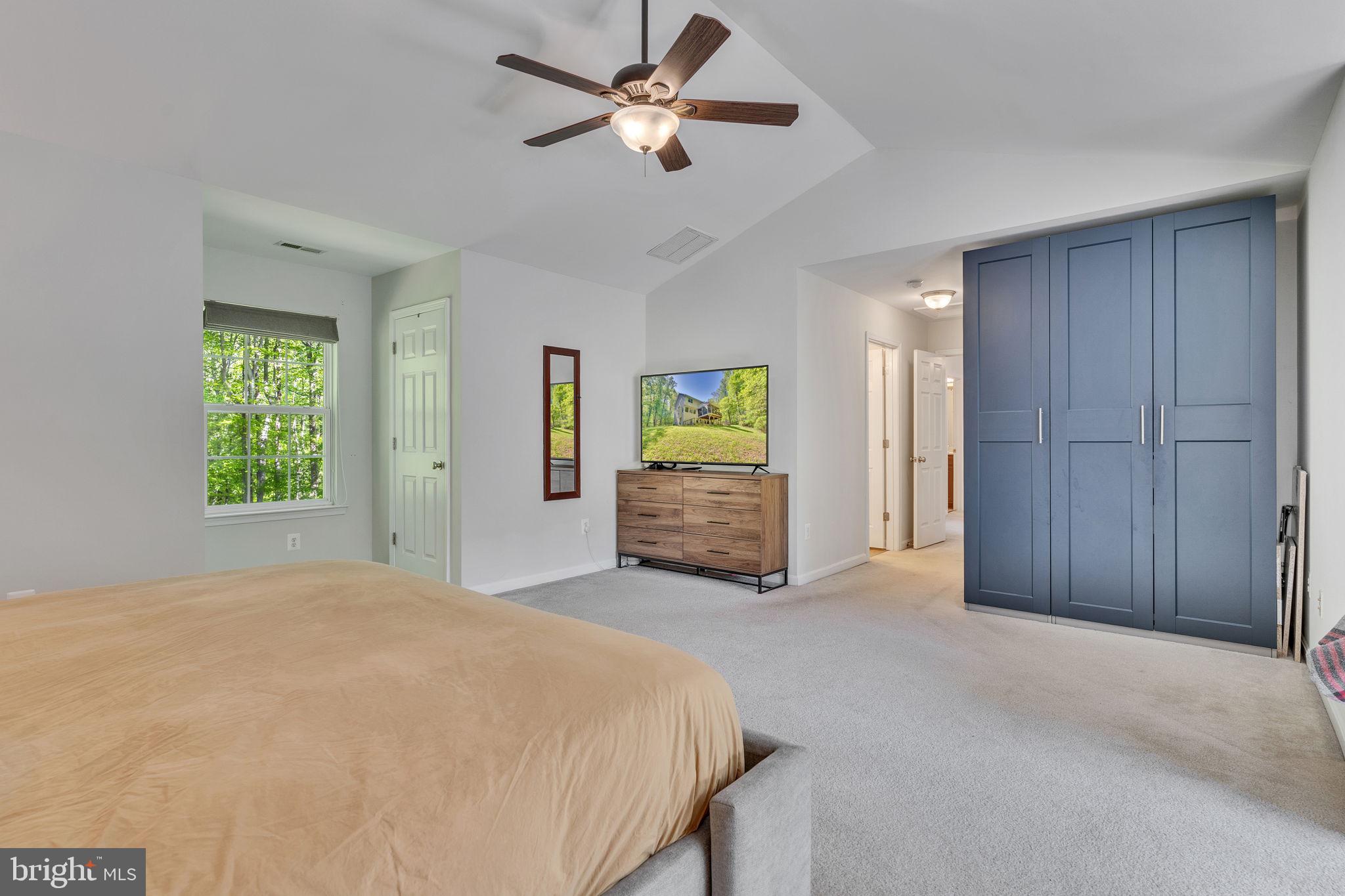 HOLBROOK ESTATES - Residential