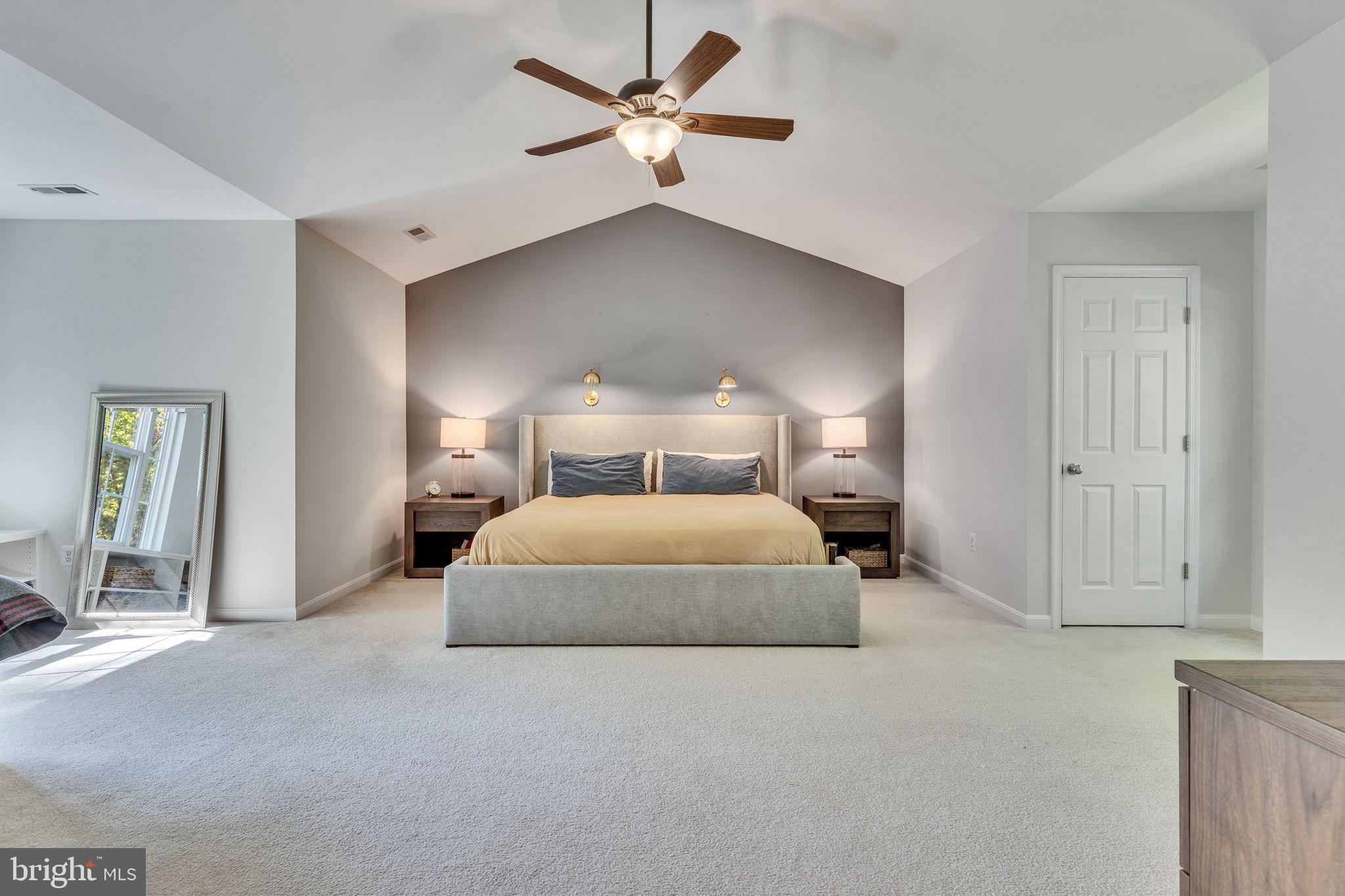 HOLBROOK ESTATES - Residential