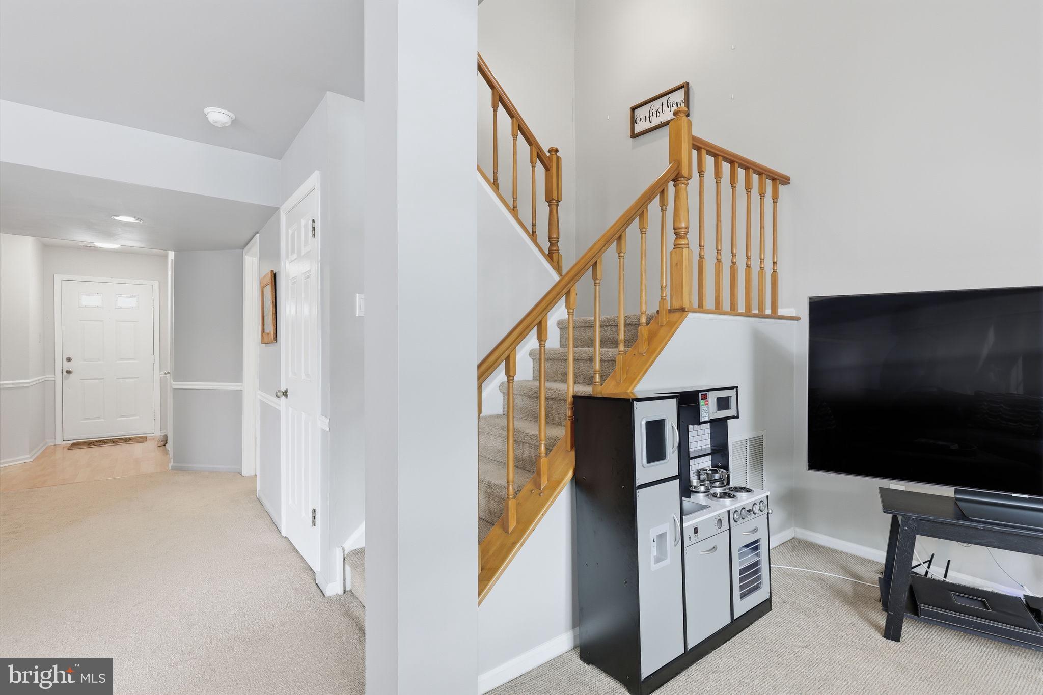 TYLER WALK - Residential