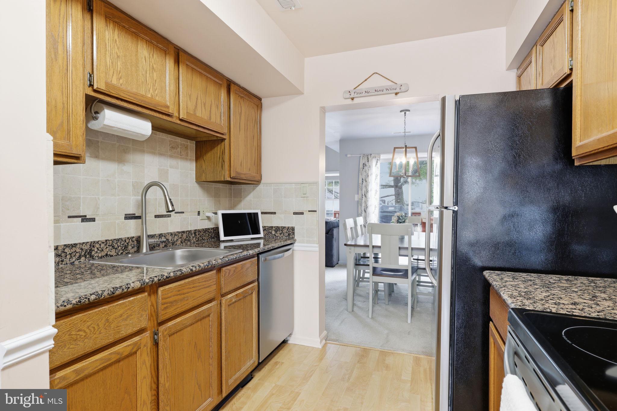 TYLER WALK - Residential