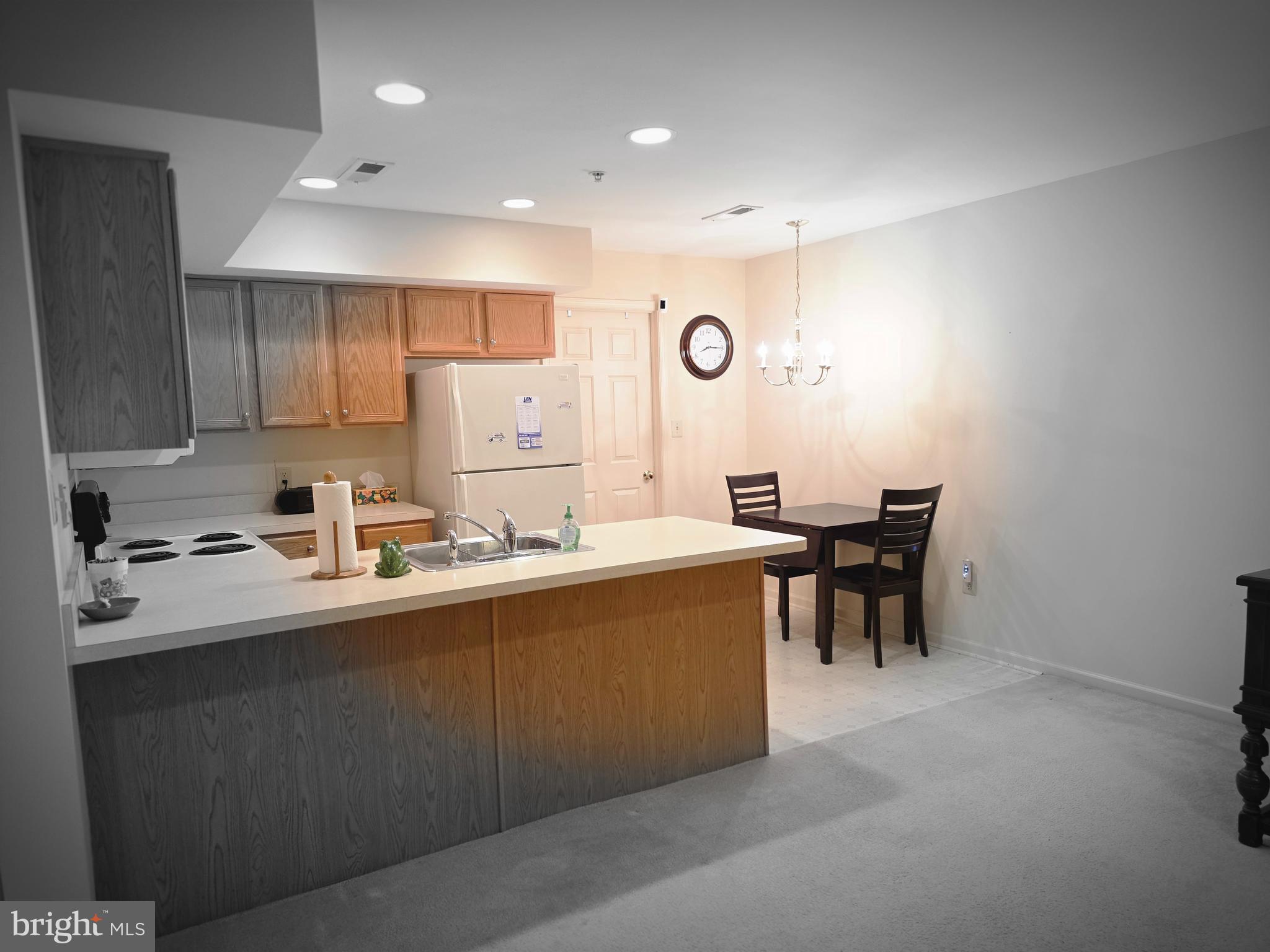 WALNUT BANK FARMS - Residential