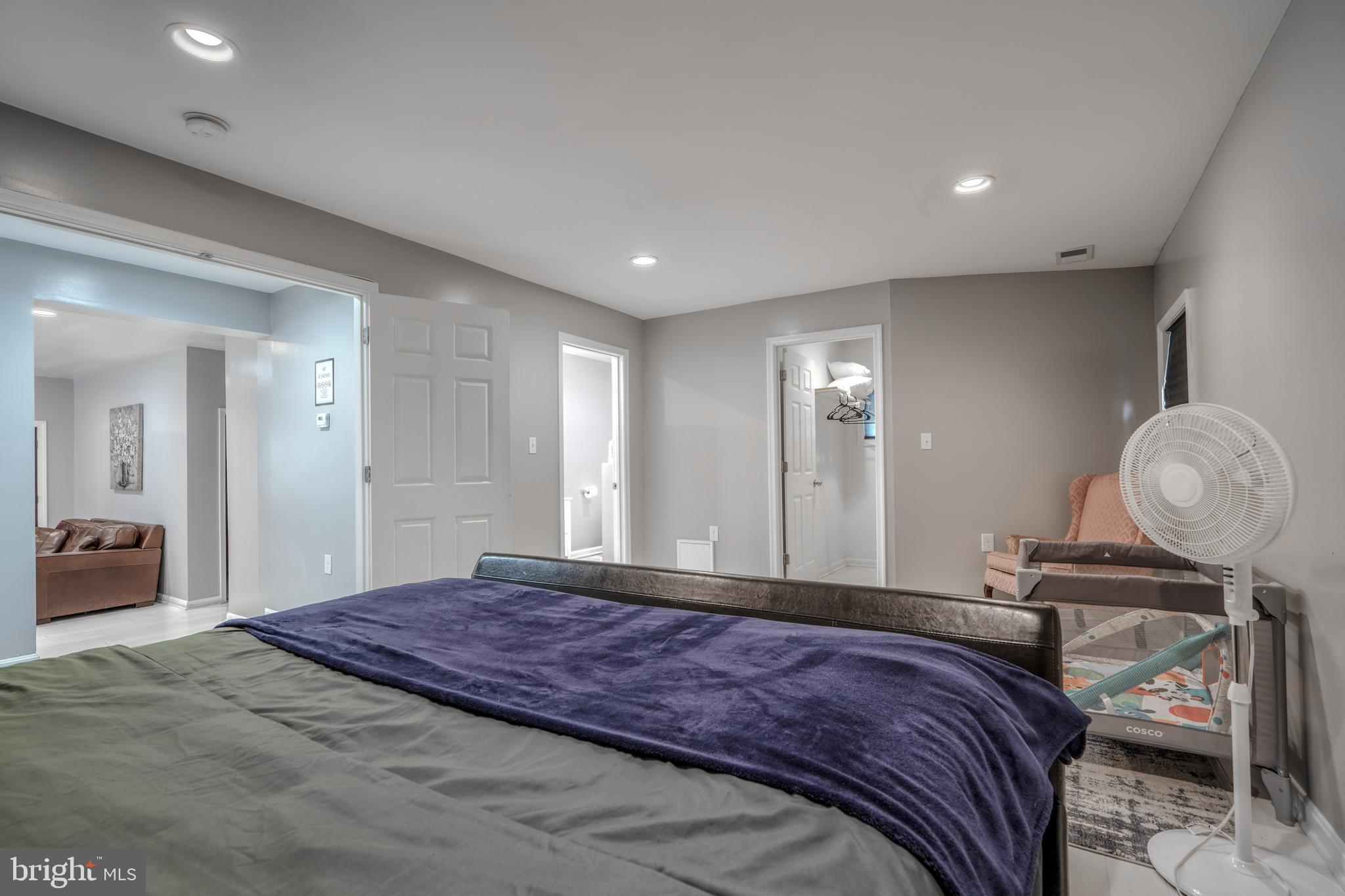 FRIENDLY - Residential