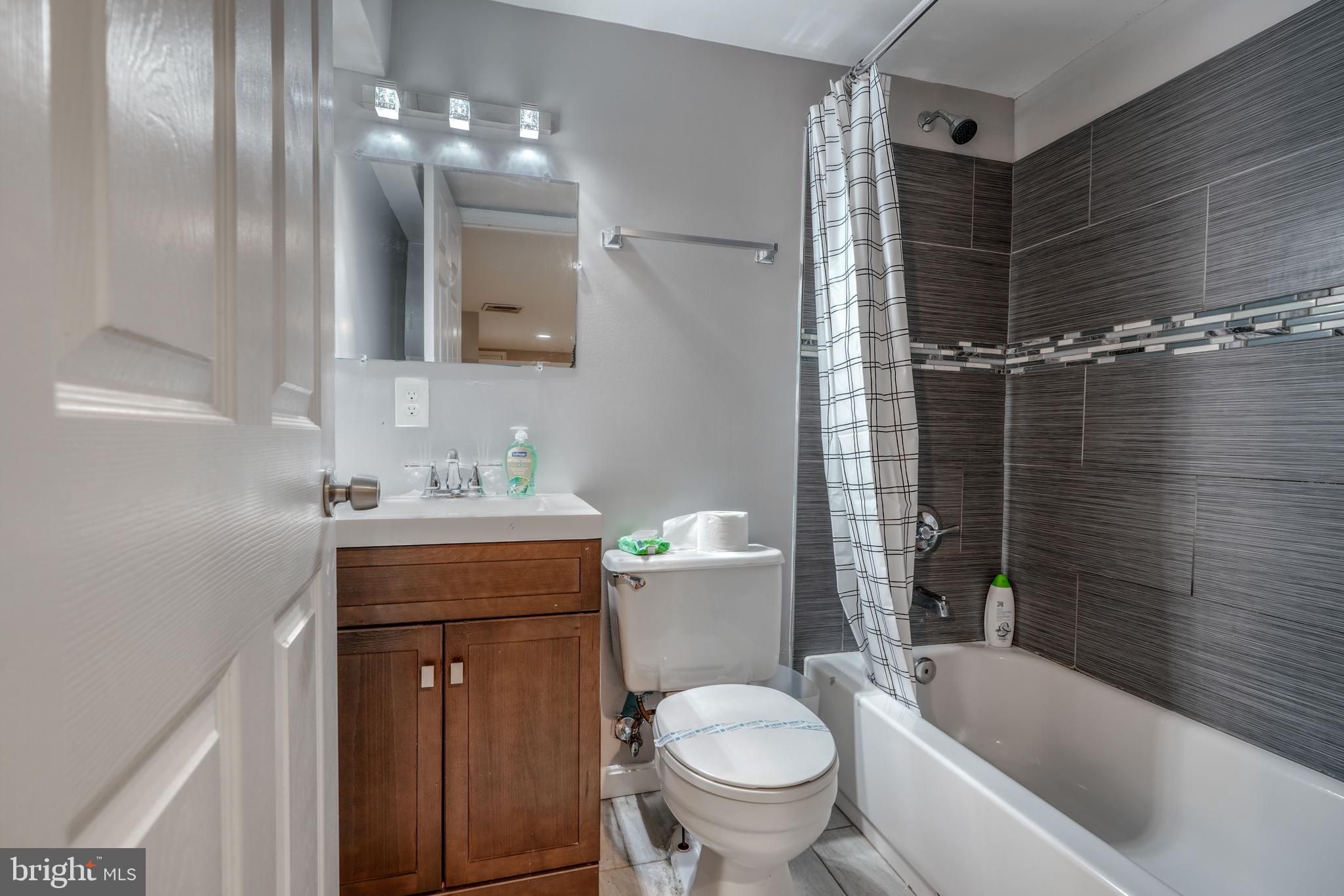 FRIENDLY - Residential