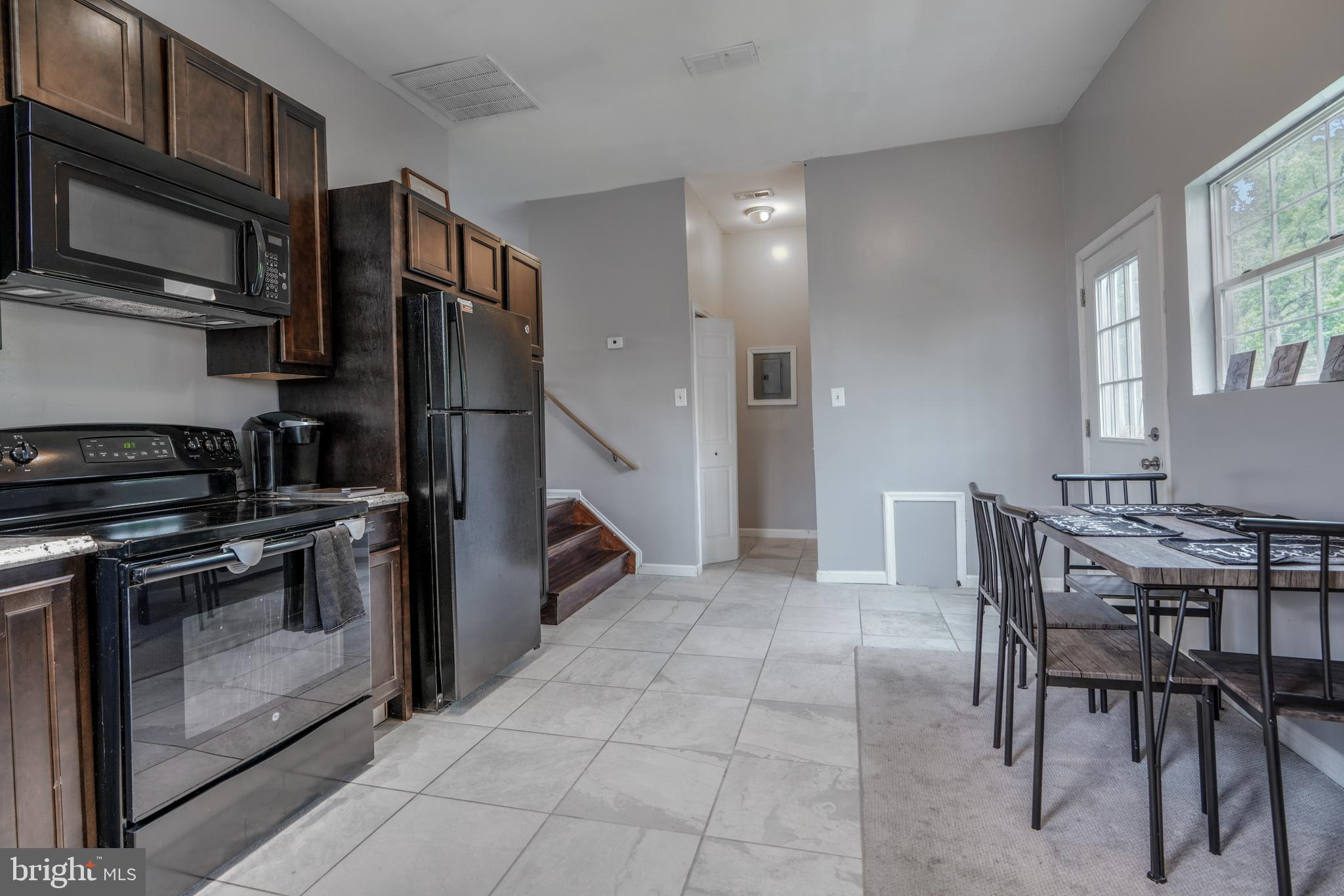 FRIENDLY - Residential