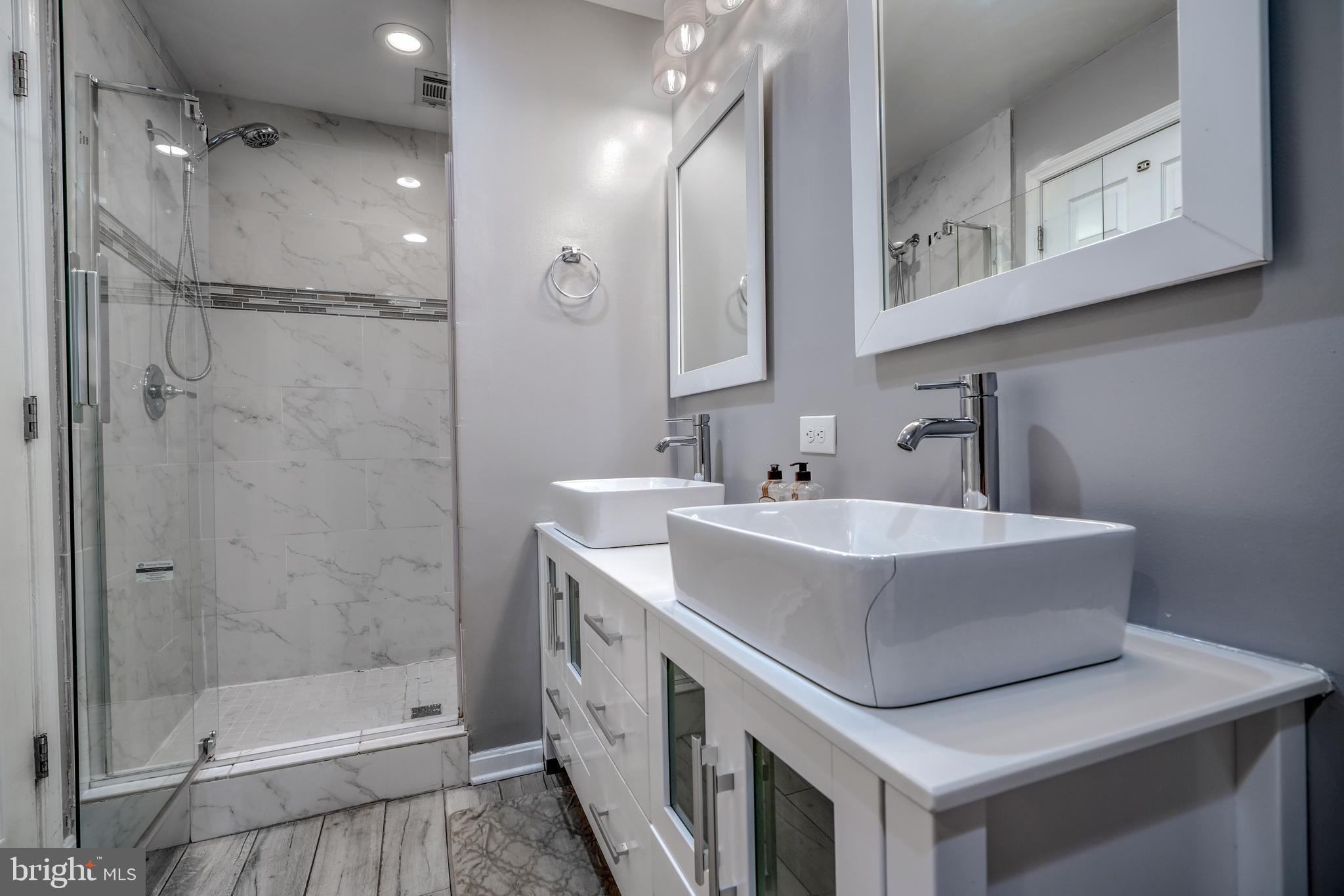 FRIENDLY - Residential