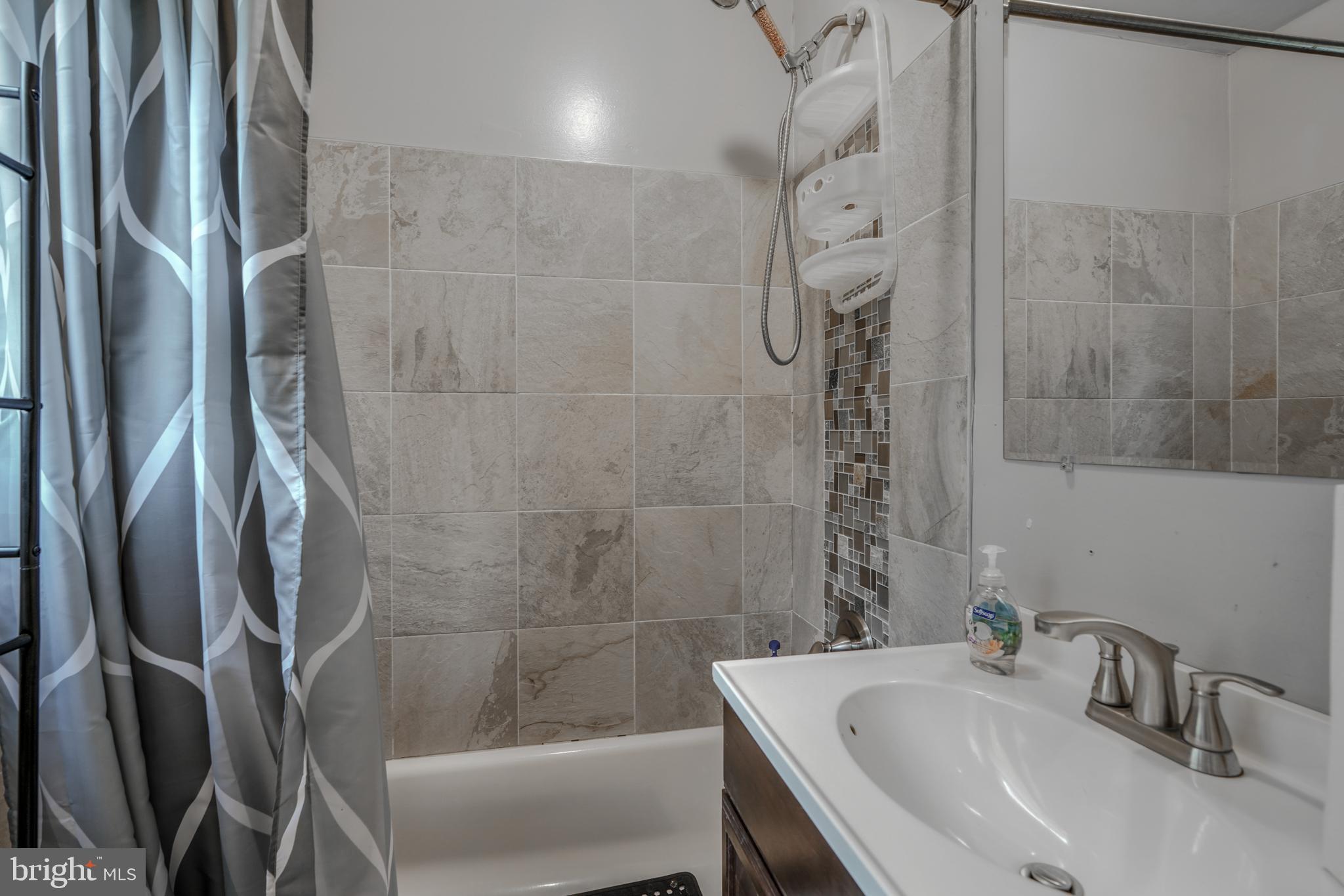 FRIENDLY - Residential