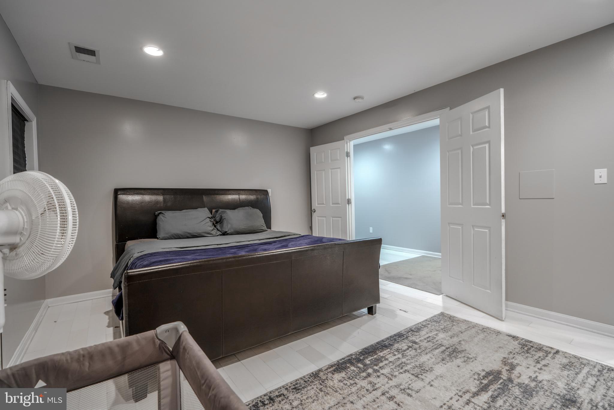 FRIENDLY - Residential