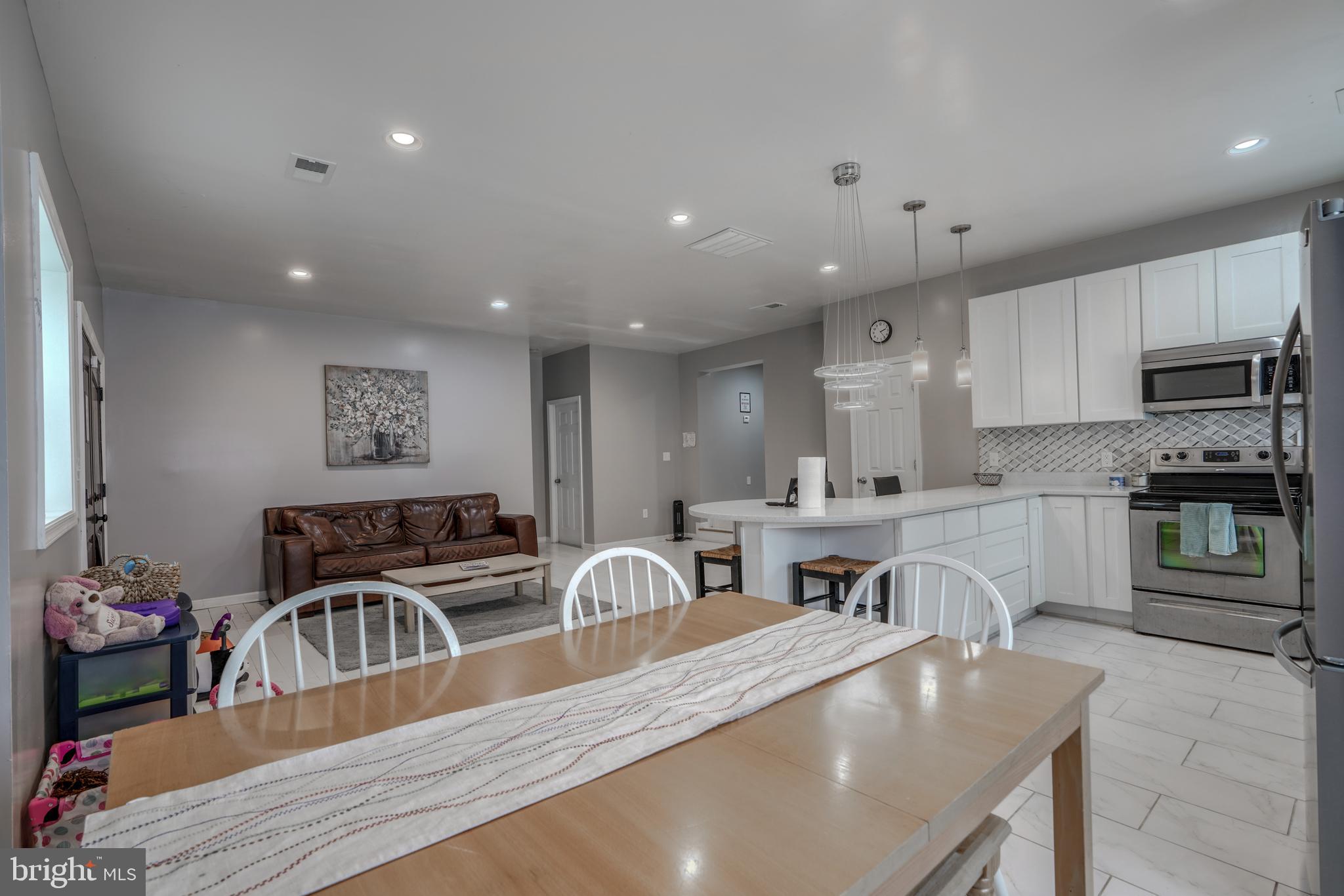 FRIENDLY - Residential