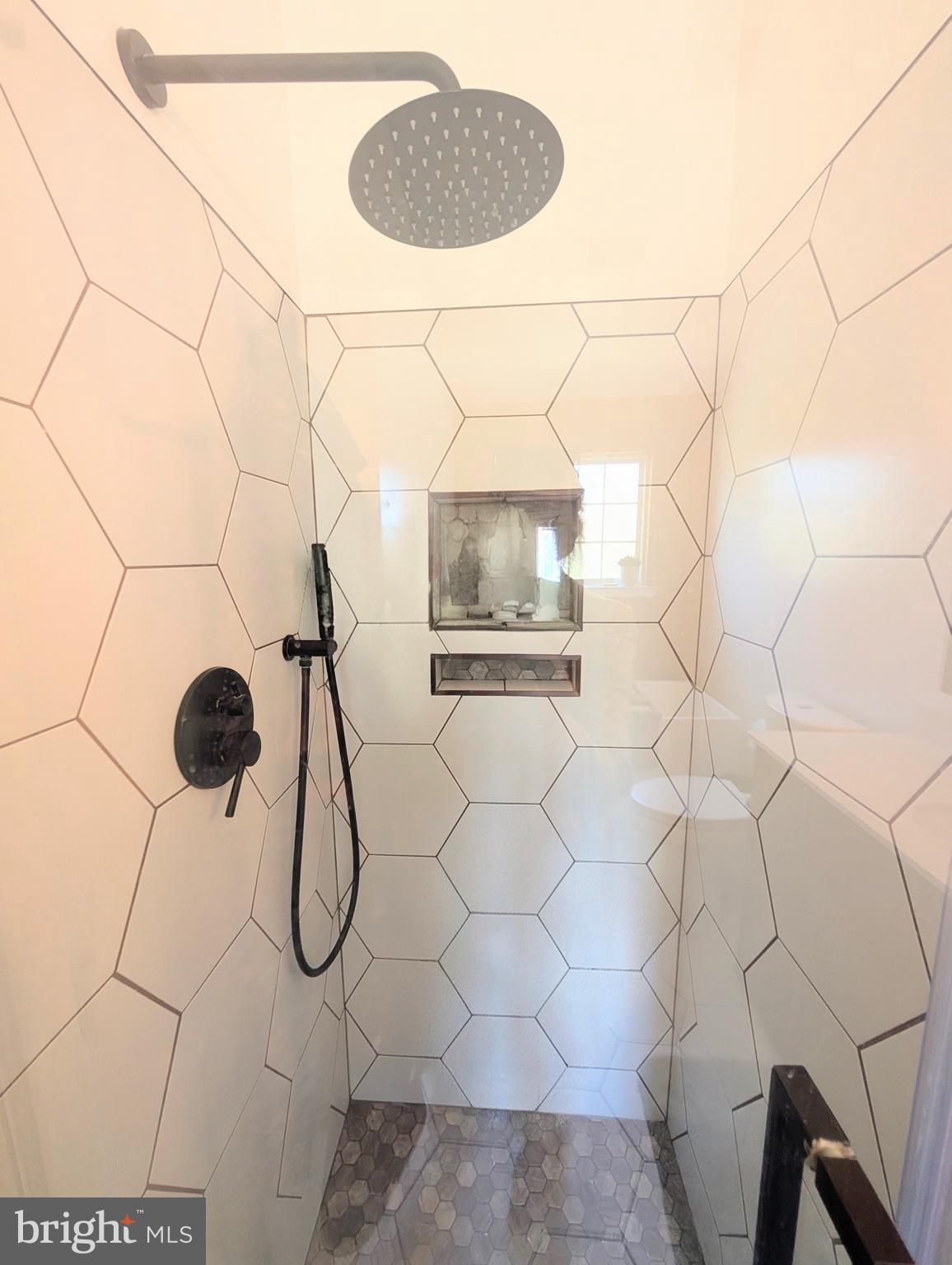 RIDGEFIELD - Residential