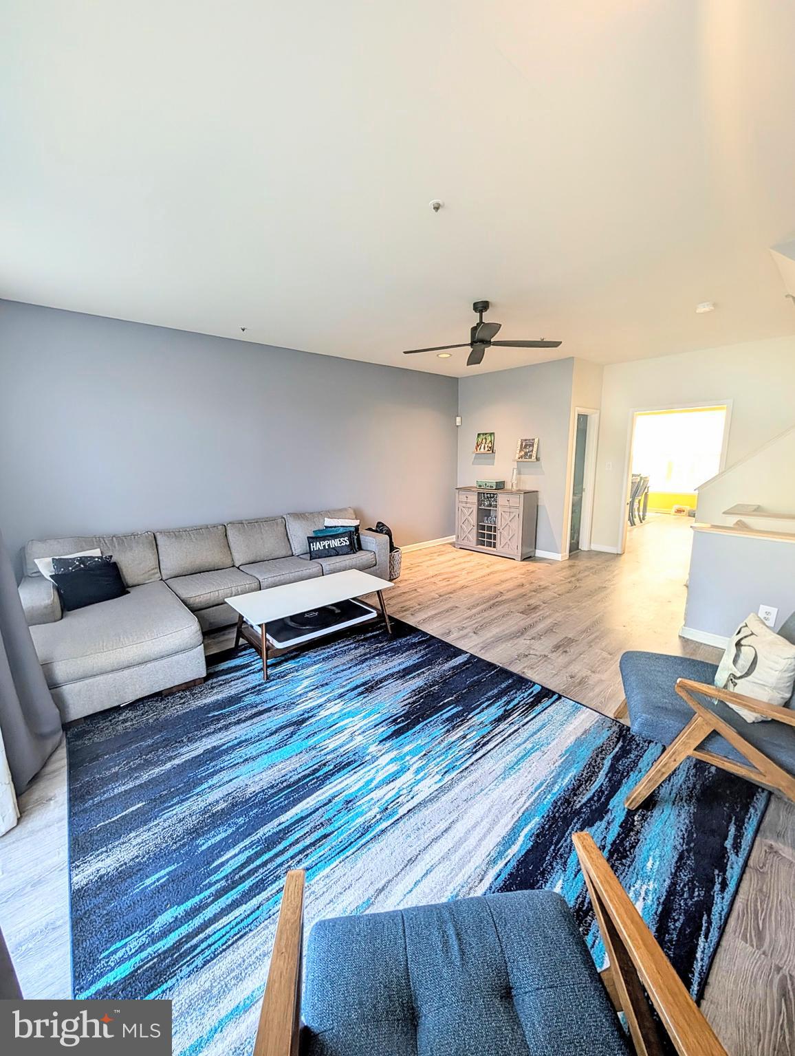 RIDGEFIELD - Residential