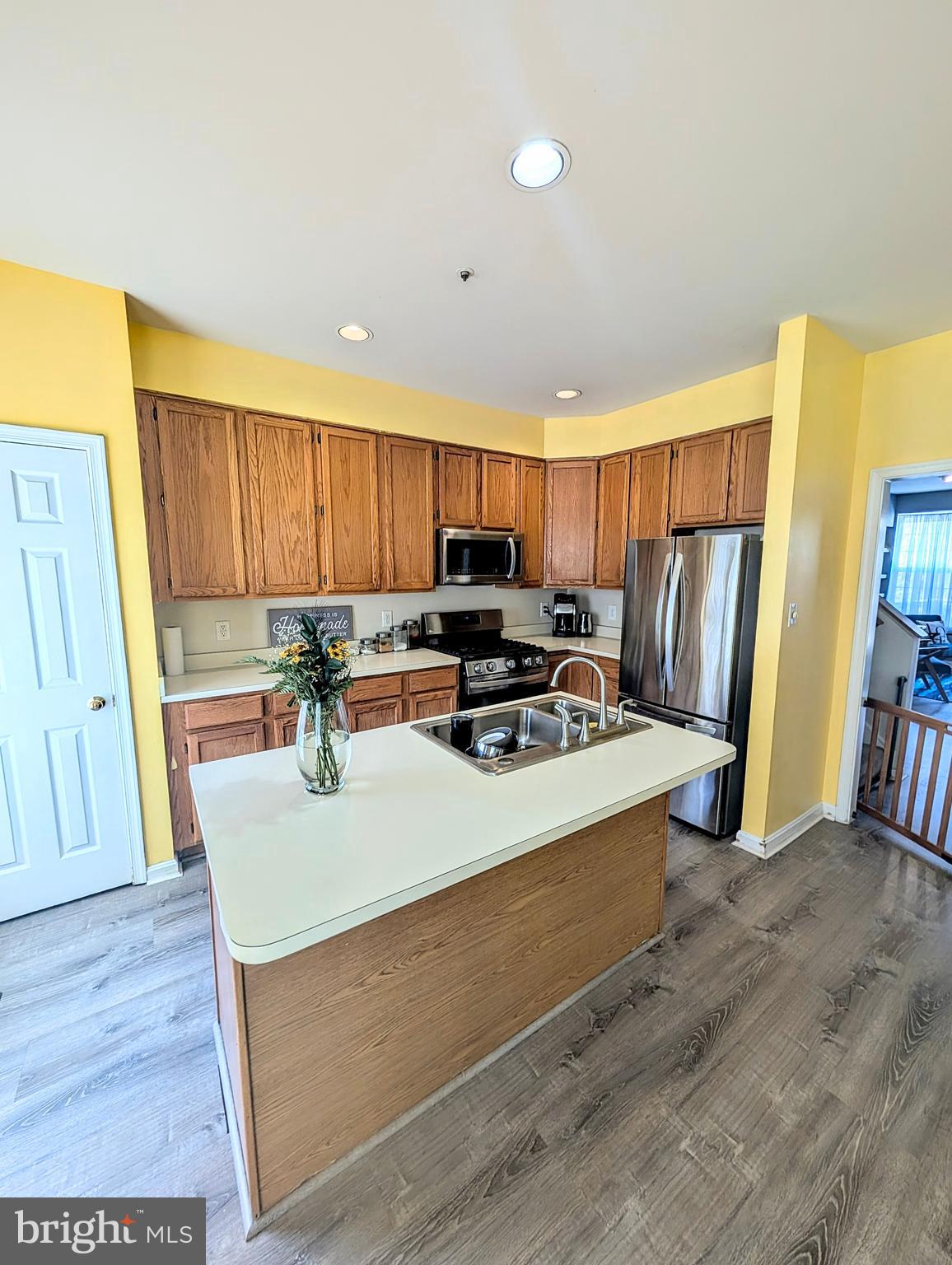 RIDGEFIELD - Residential