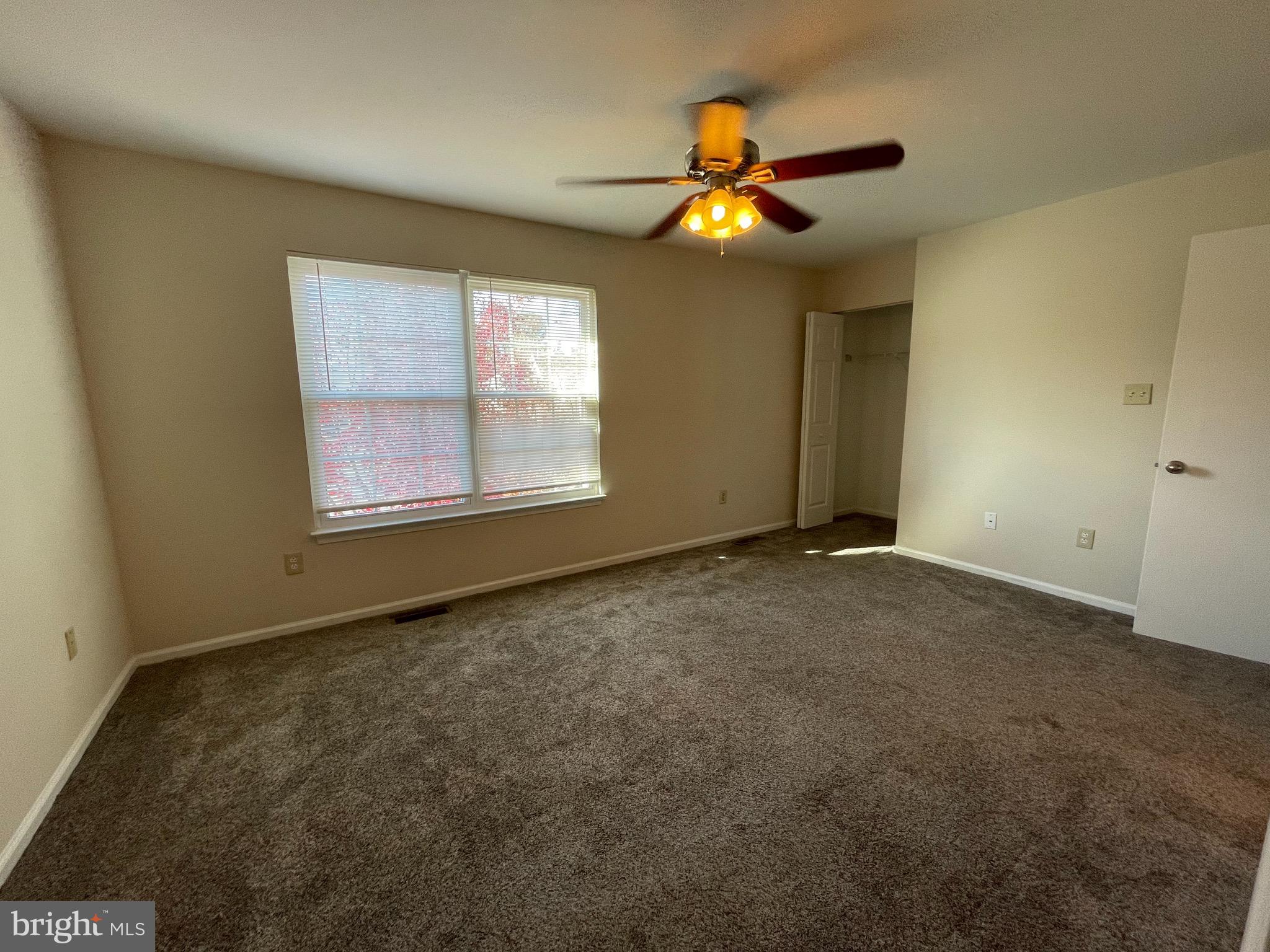 VILLAGES OF SALEM STATION - Residential Lease