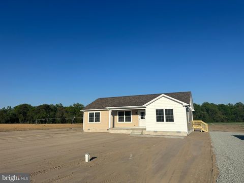 30671 OLD SAILOR ROAD LAUREL DE 19956