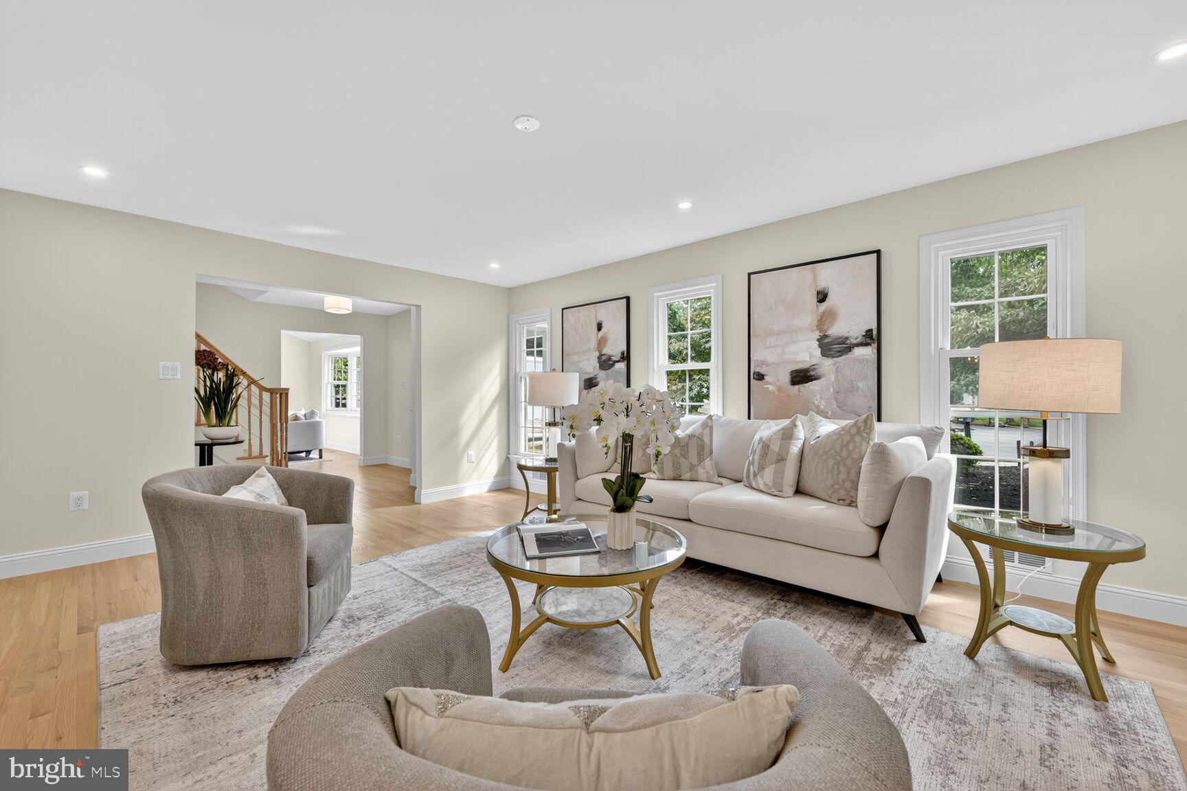 LAWYERS NORTH - Residential