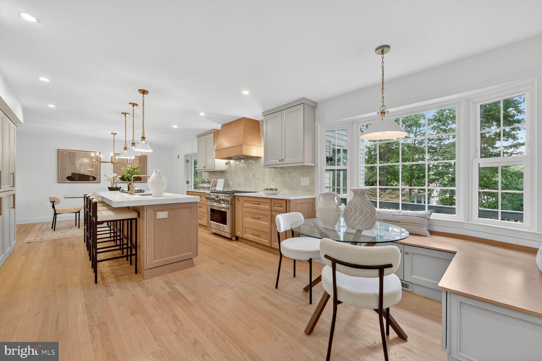 LAWYERS NORTH - Residential