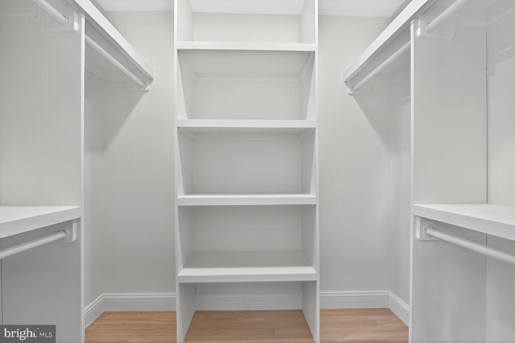 LAWYERS NORTH - Residential