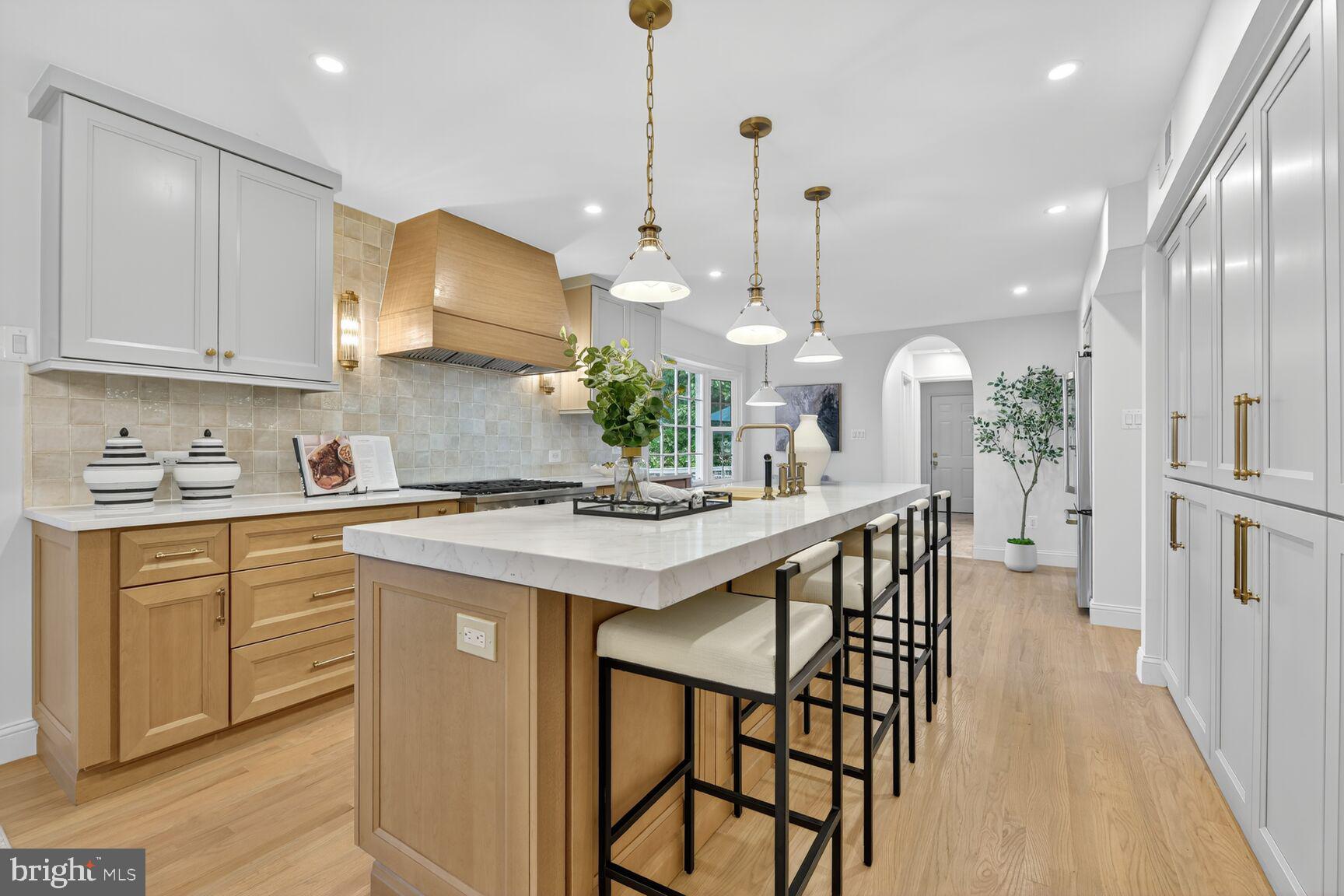 LAWYERS NORTH - Residential