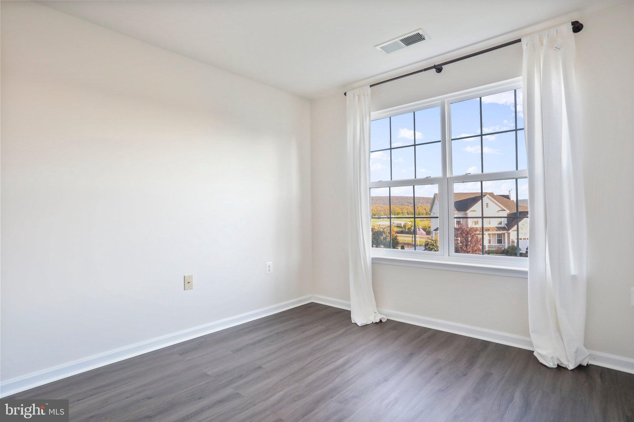 SHERIDAN ESTATES - Residential