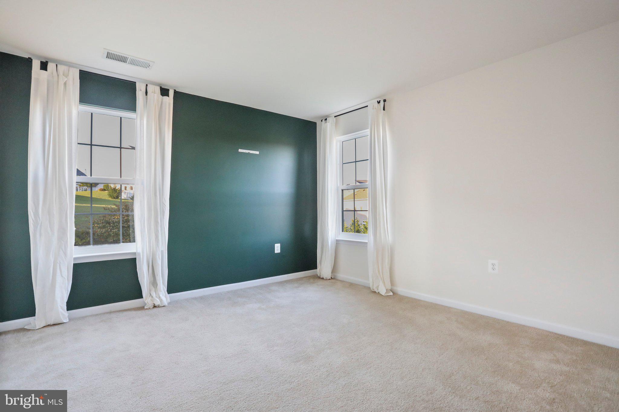 SHERIDAN ESTATES - Residential