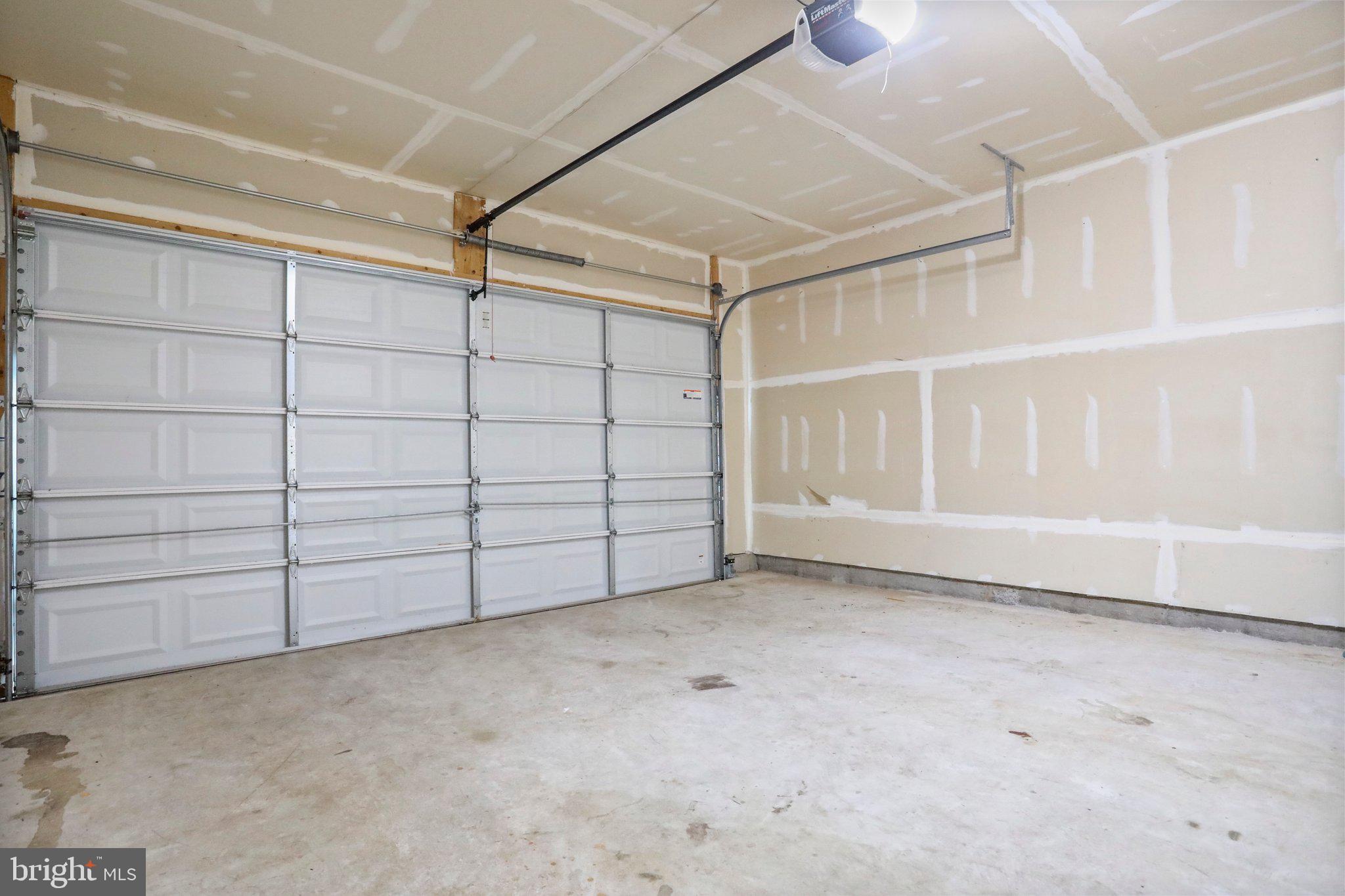 SHERIDAN ESTATES - Residential