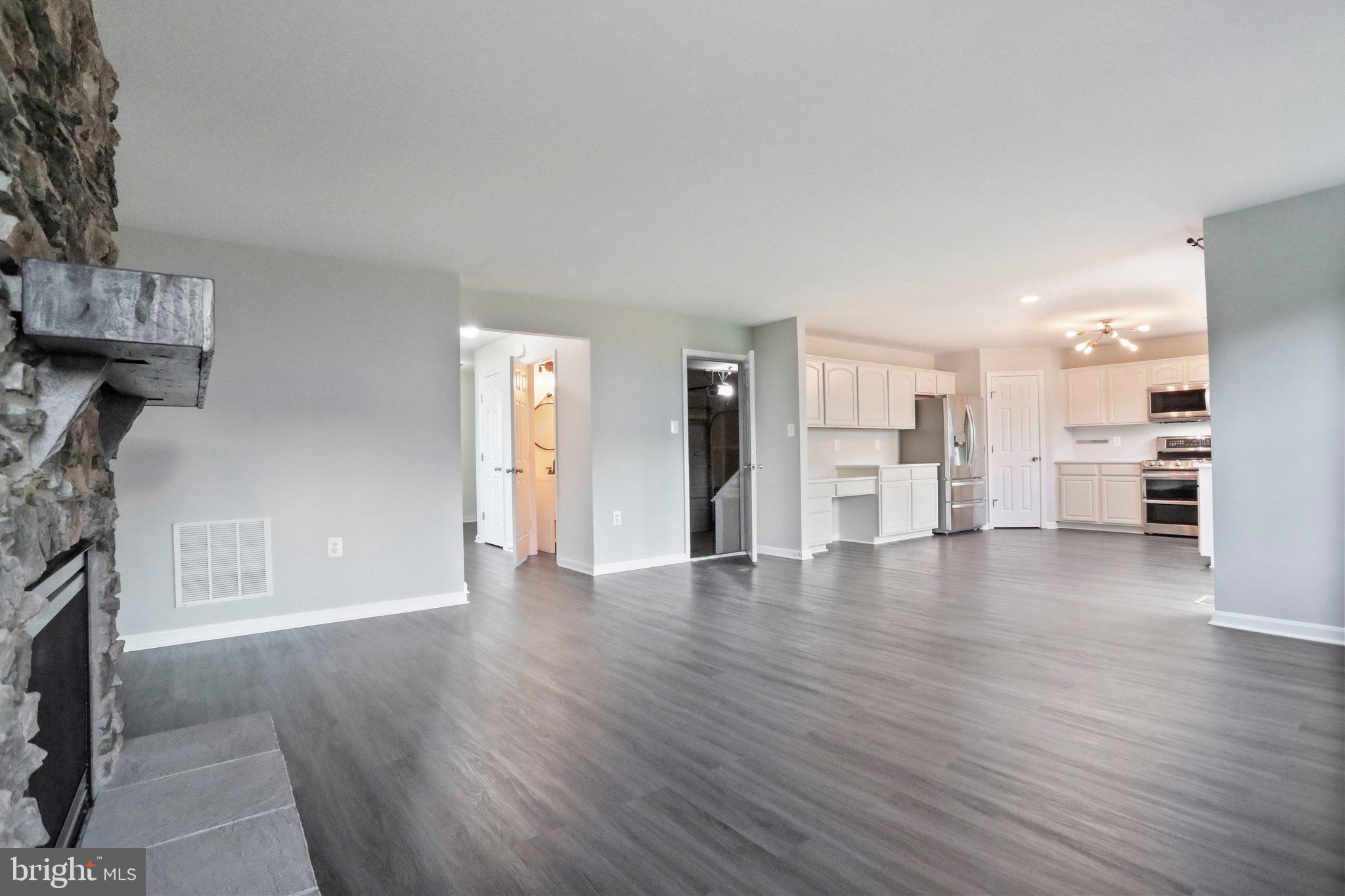 SHERIDAN ESTATES - Residential