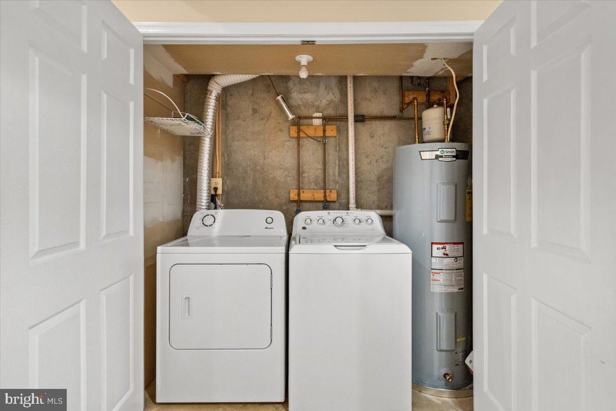 PINECREST - Residential Lease