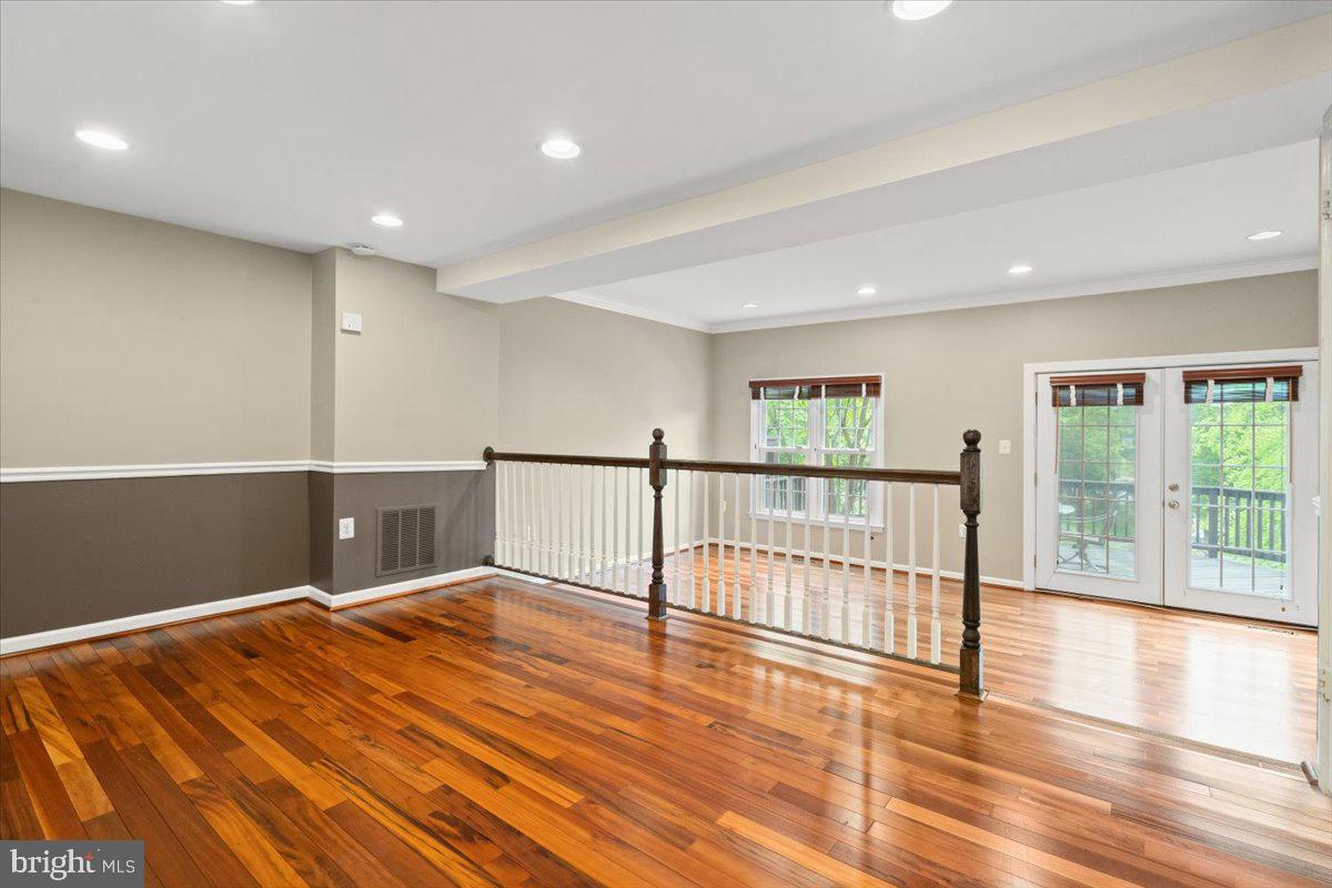 PINECREST - Residential Lease